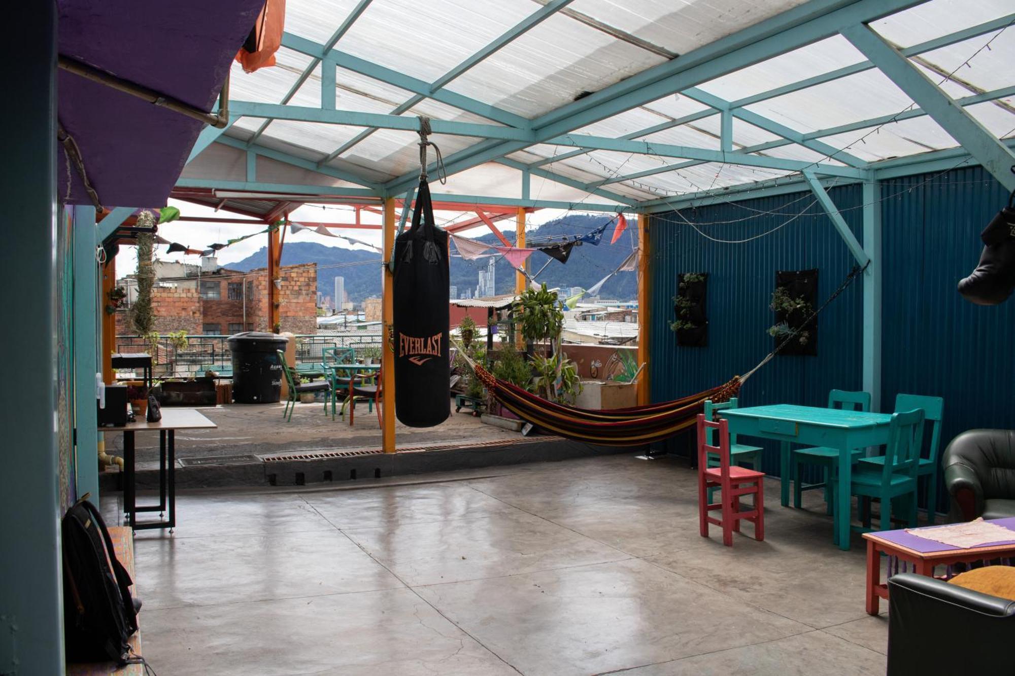 La Tremenda Casa Pensión