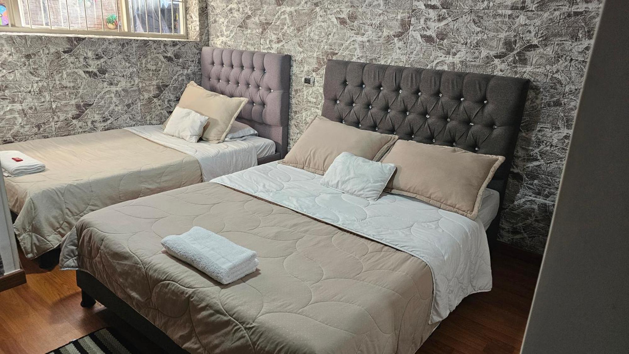 Colisseum Roma - El Cubo Movistar Campin Bed and breakfast *
