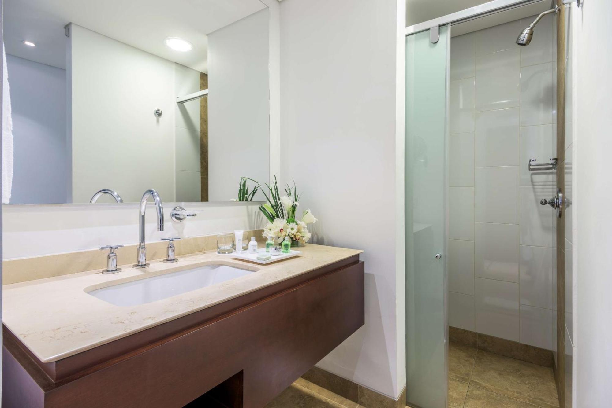 Nh Urban 93 Royal Hotel 4*