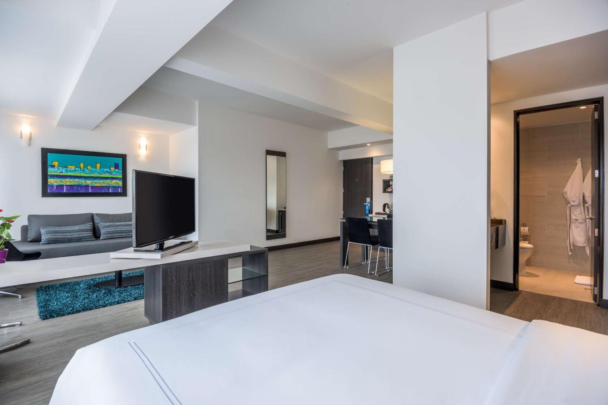 Nh Urban 26 Royal Hotel Bogotá