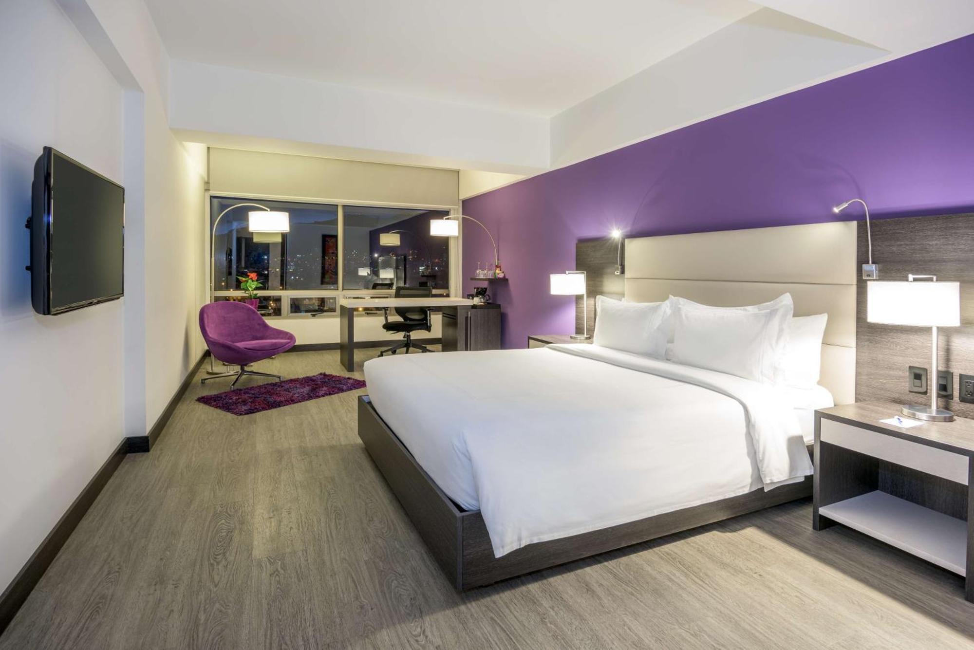 Nh Urban 26 Royal Hotel Bogotá
