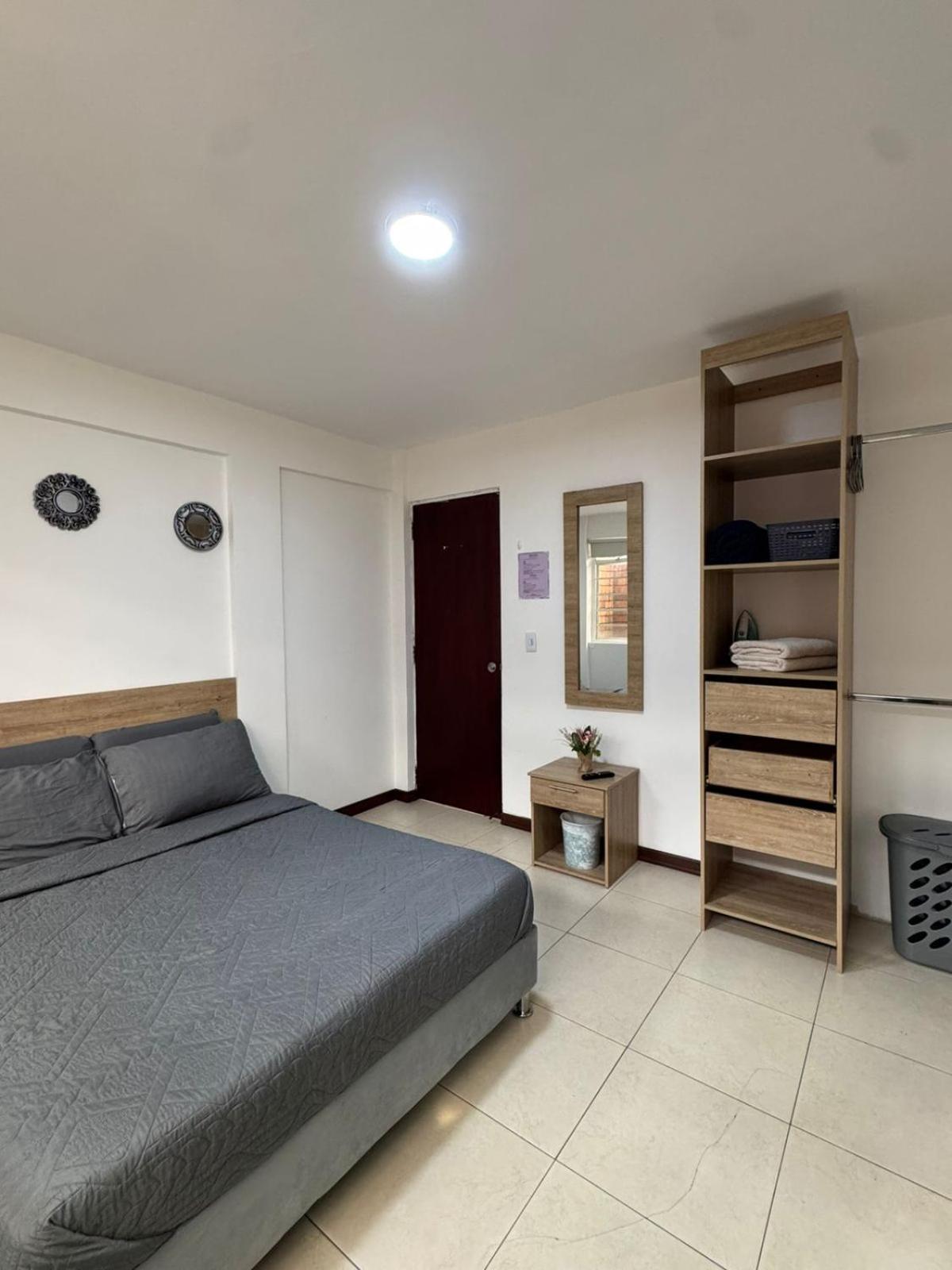 Hostelfc San Luis Pensión *