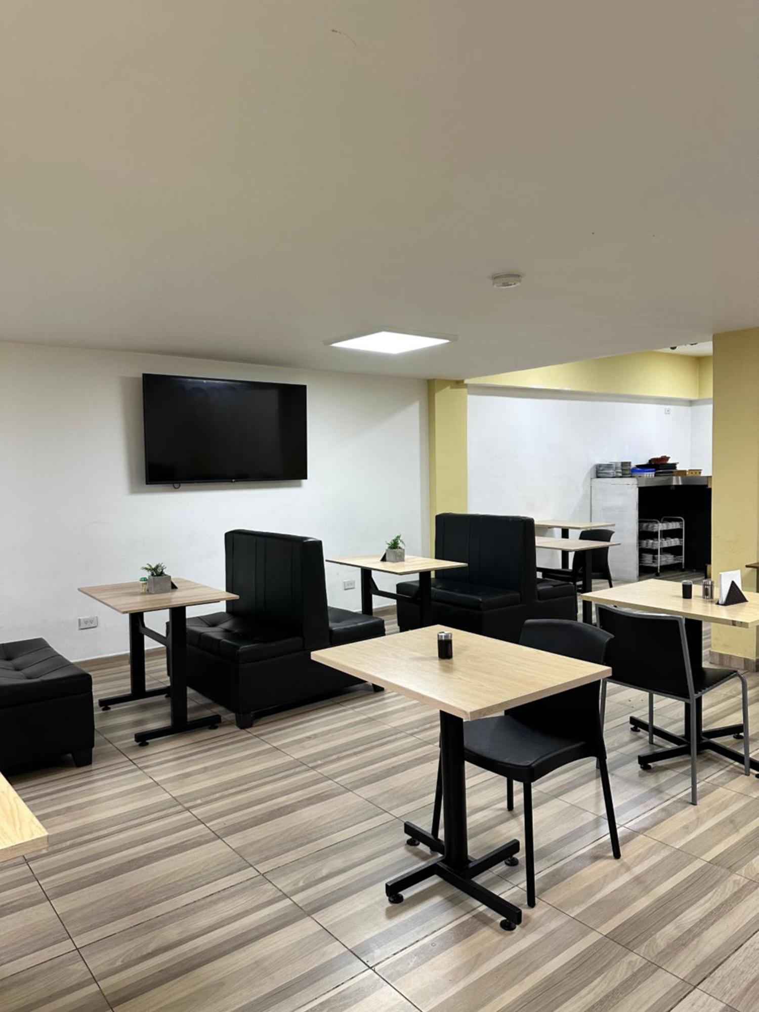 Hotel Bestmark Platino En Chapinero
