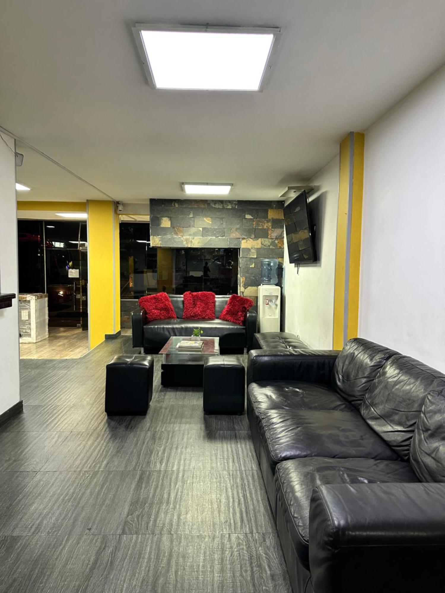 Hotel Bestmark Platino En Chapinero 3*