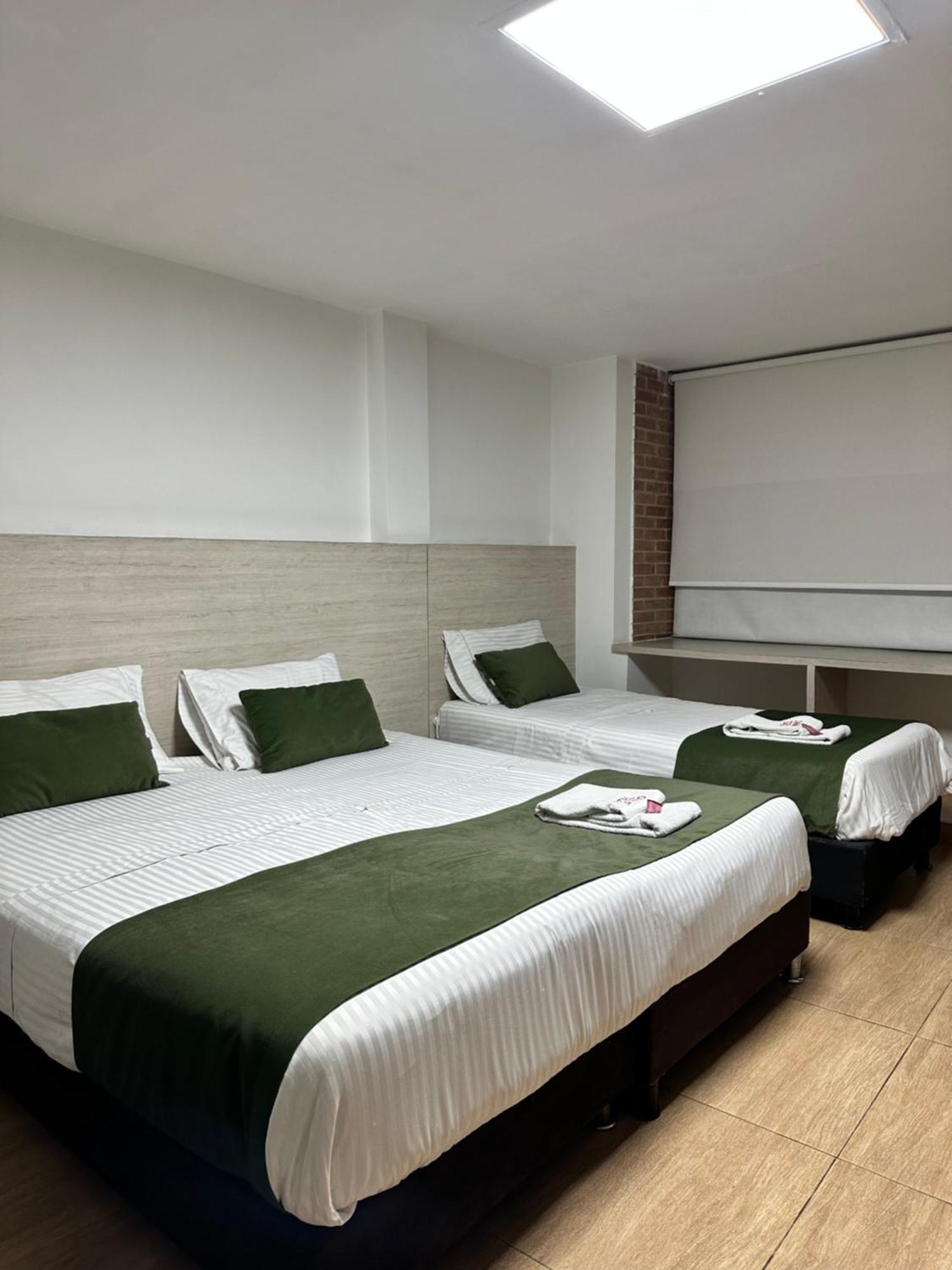 Hotel Bestmark Platino En Chapinero