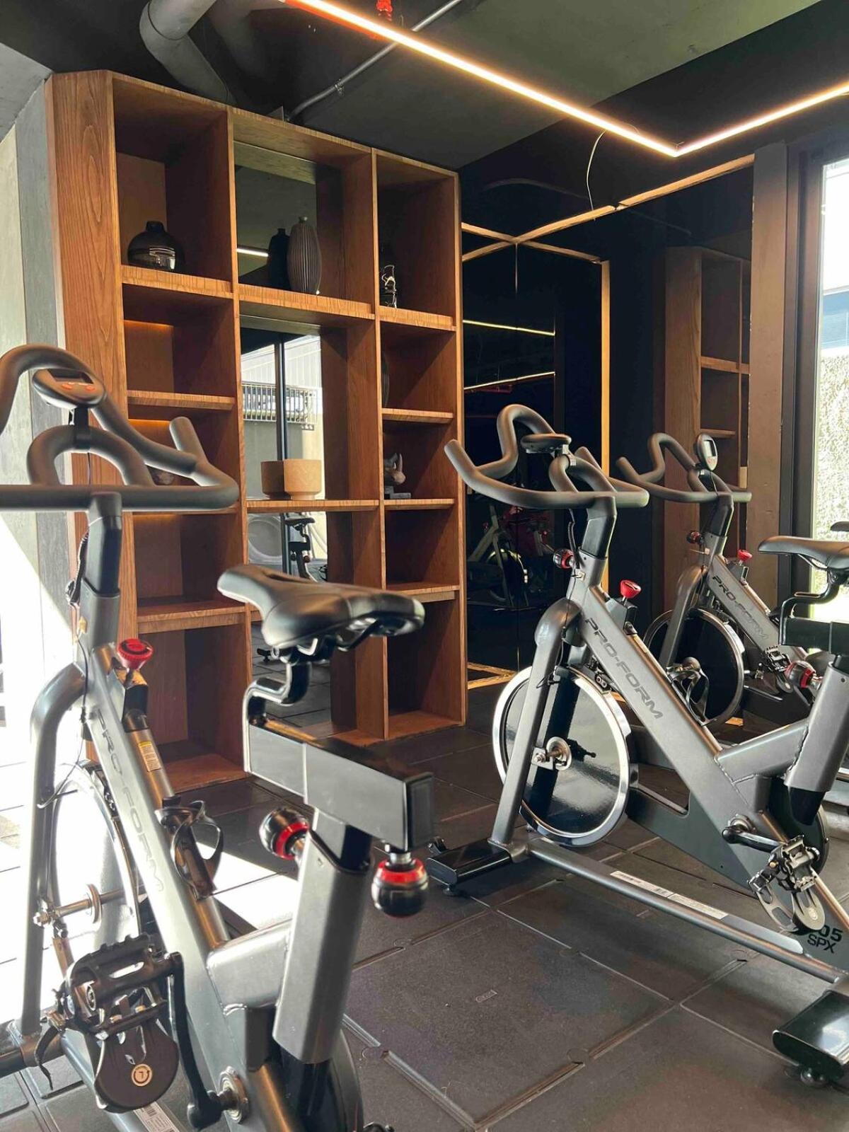 Unique Mine - Luxury Smart Loft - Chico * Bogotá
