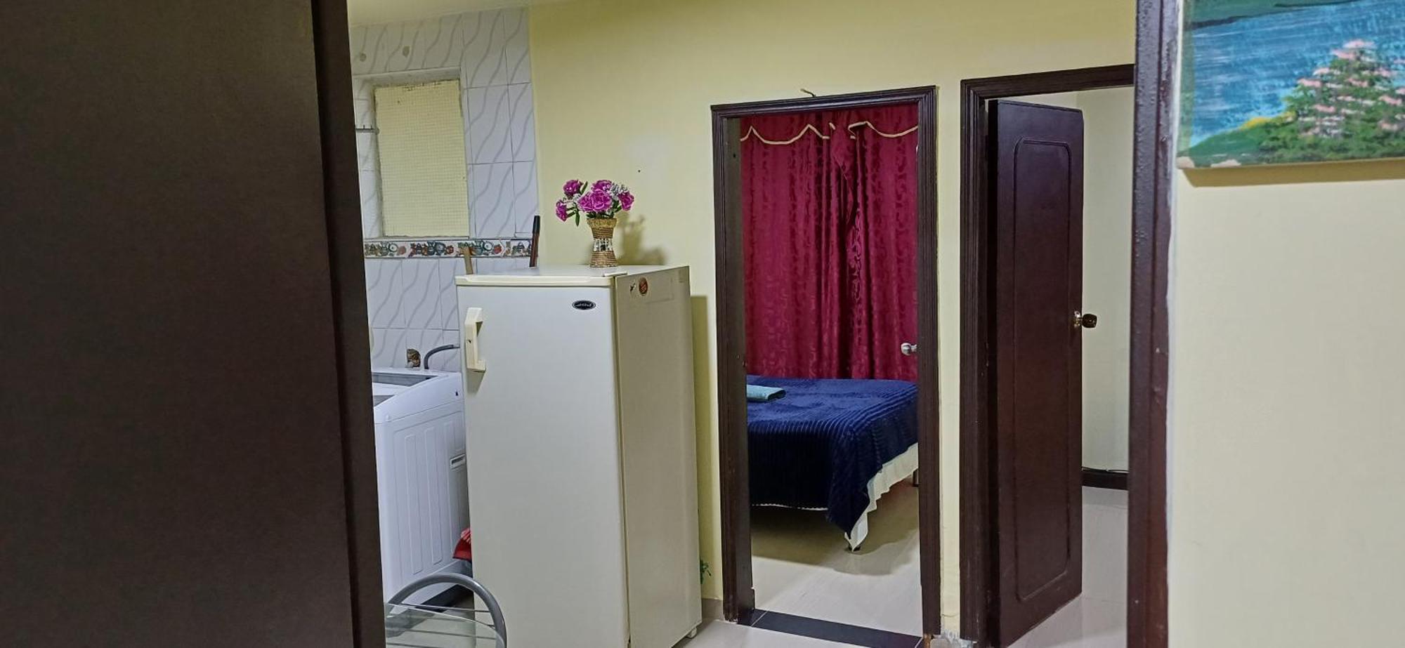 Y Muy Cerca Del Aeropuerto Apartamento *