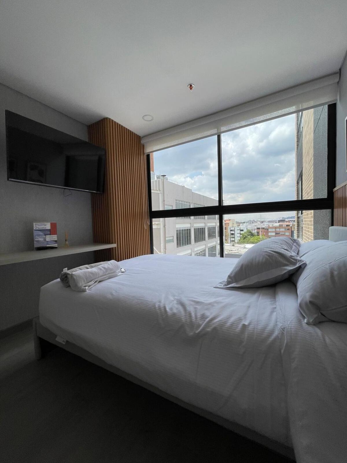 Mini Loft En Usaquen Cerca La Fundacion Santa Fe Apartamento