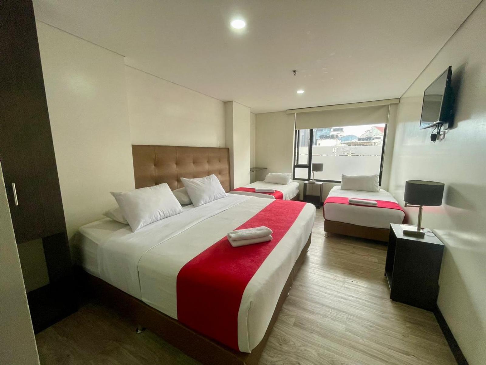Business Center International 3*