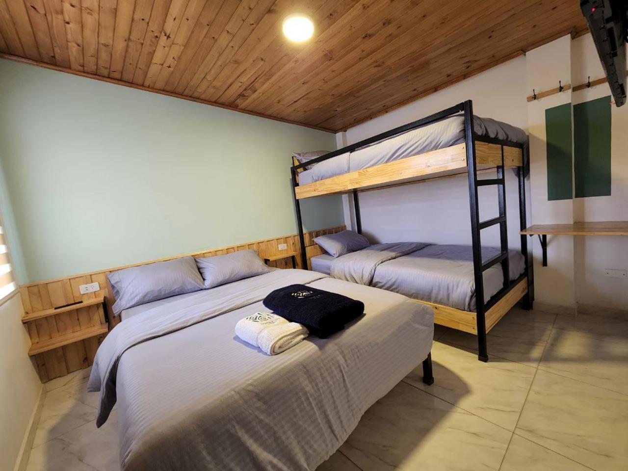 Conexion Y Apartahotel