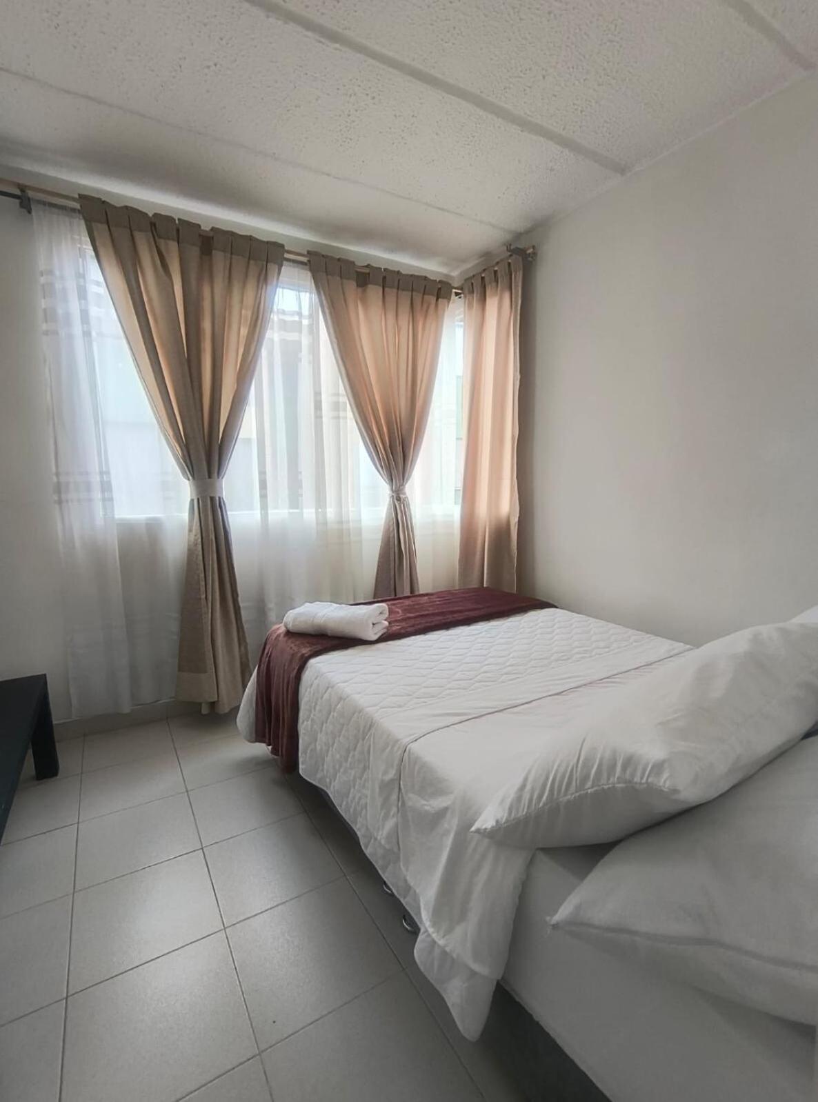 Lindo Apartmento A 10 Minutos Del Aeropuerto Apartamento Bogotá