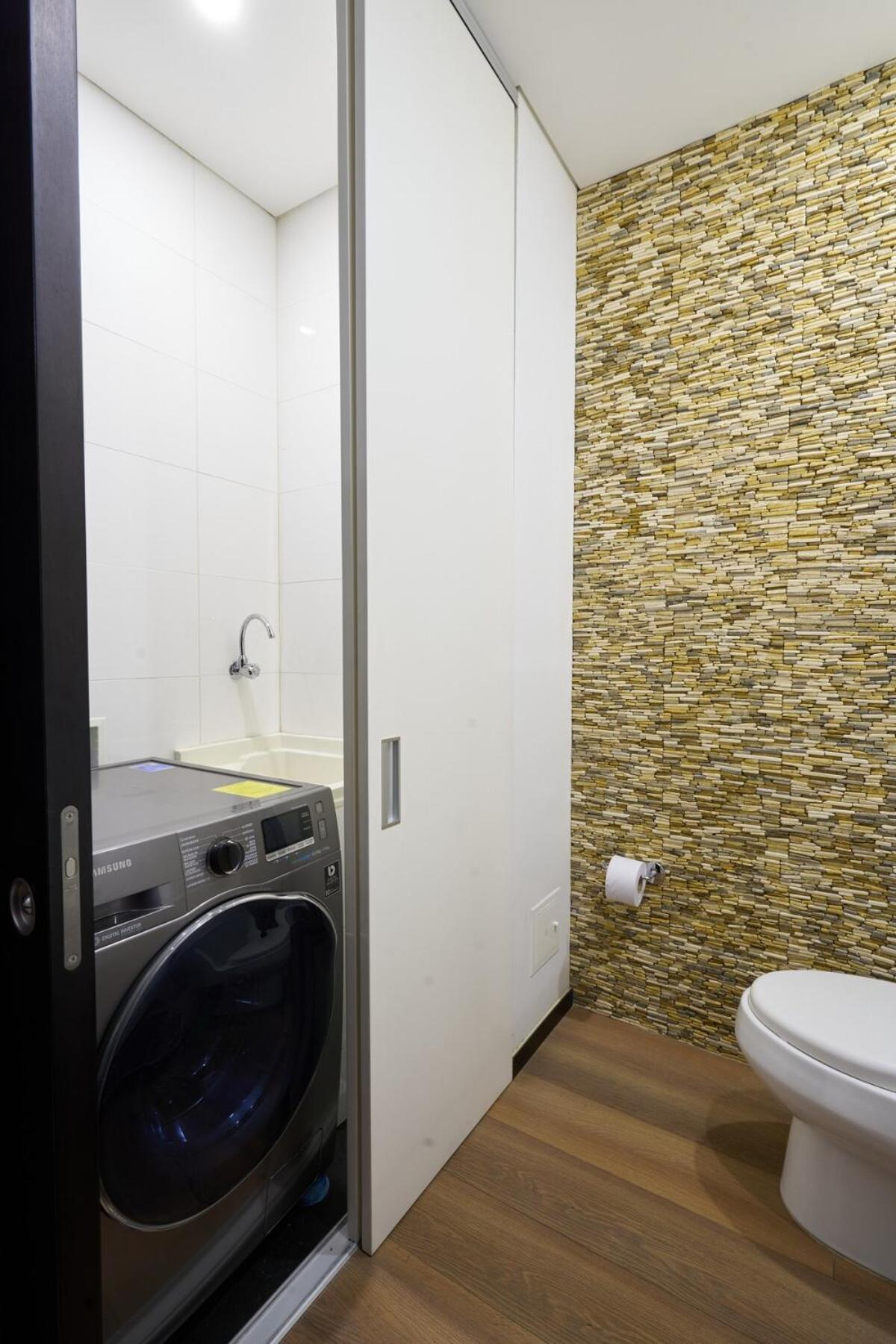 Luxury And Comfort Steps From 93 Park Apartamento