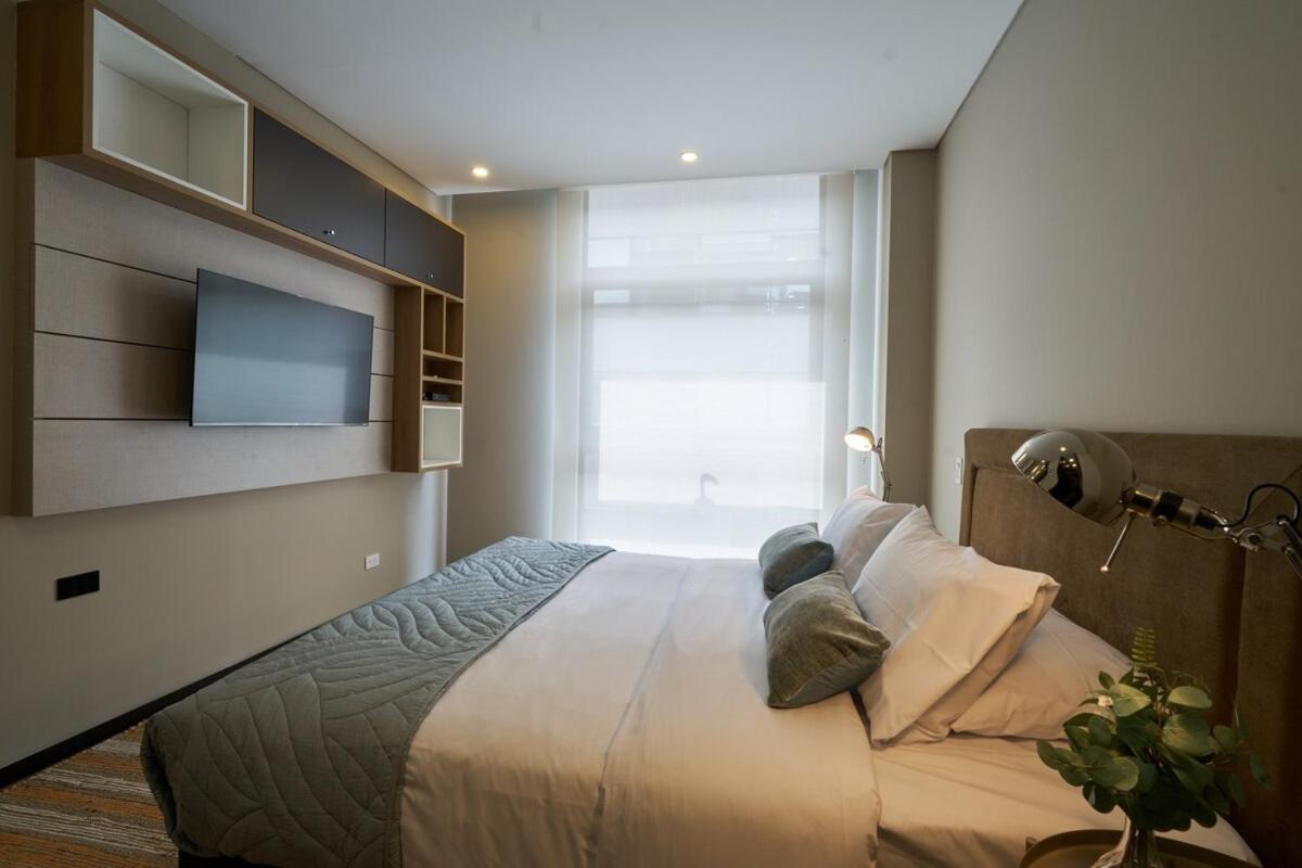 Luxury And Comfort Steps From 93 Park Apartamento