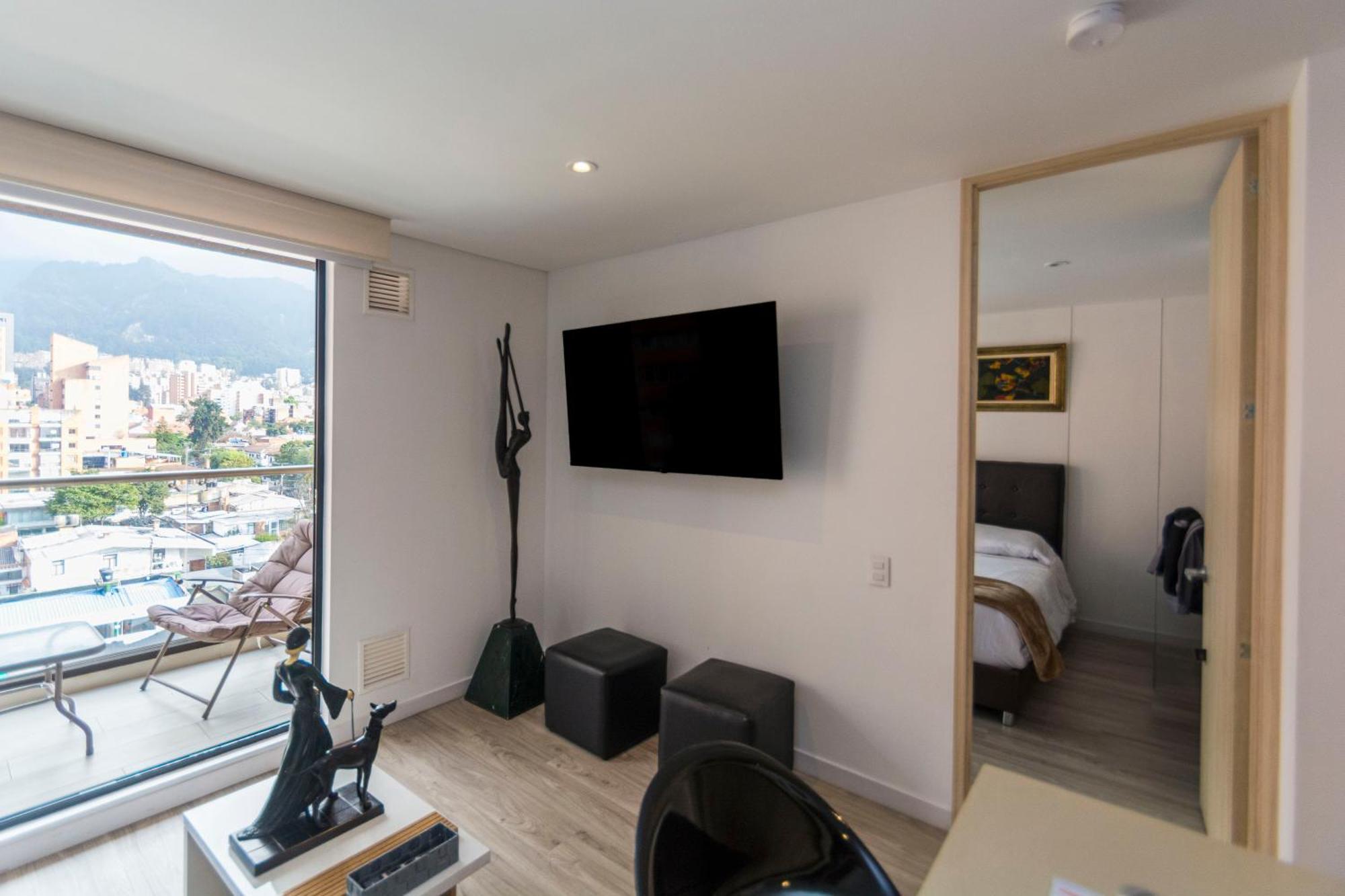 1br 500 Mb Spacious View Pool Sauna Jacuzzi Games Apartamento
