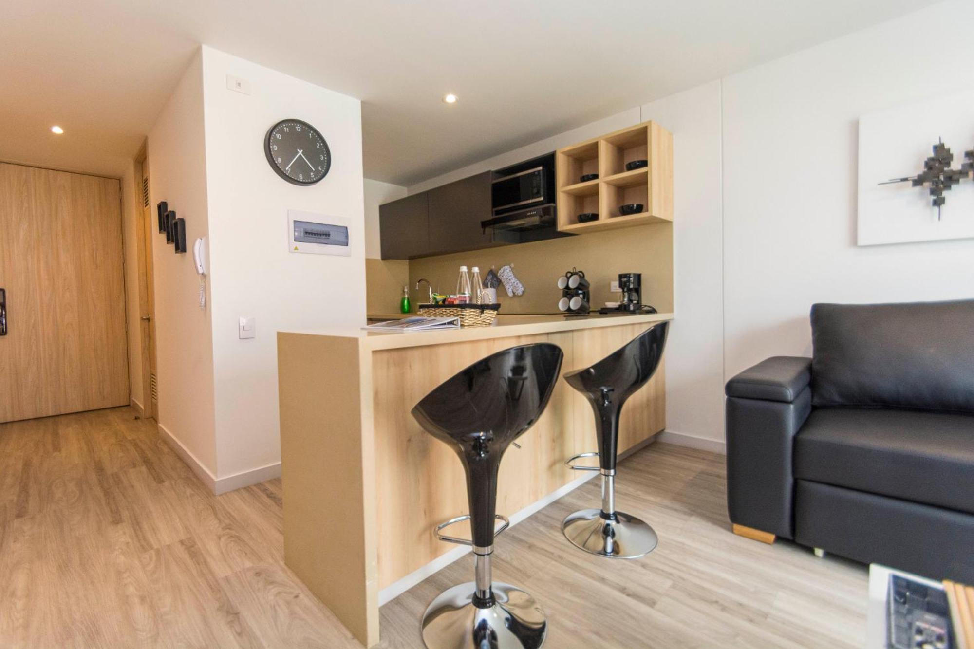 1br 500 Mb Spacious View Pool Sauna Jacuzzi Games Bogotá