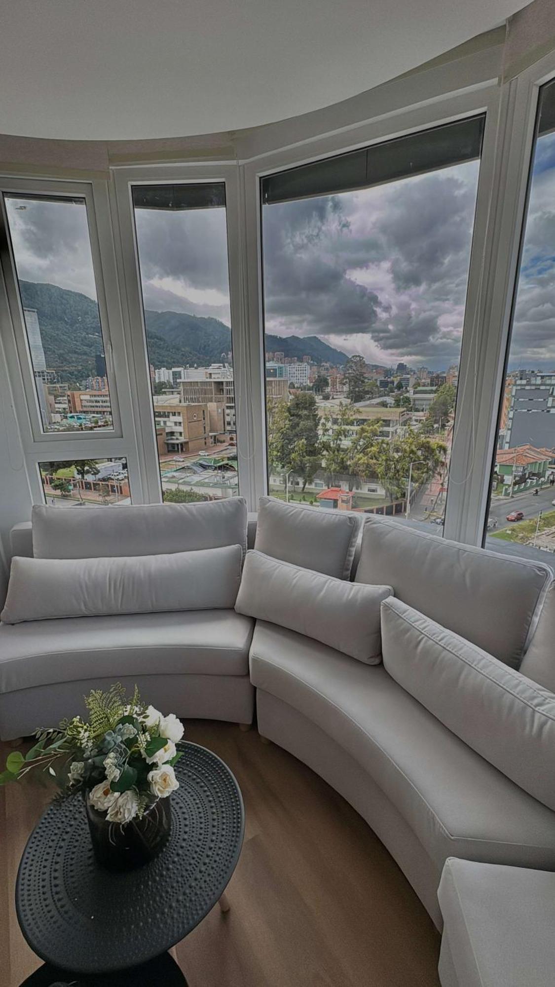 Stylish 2br In Usaquen Peaceful With Scenic Views *