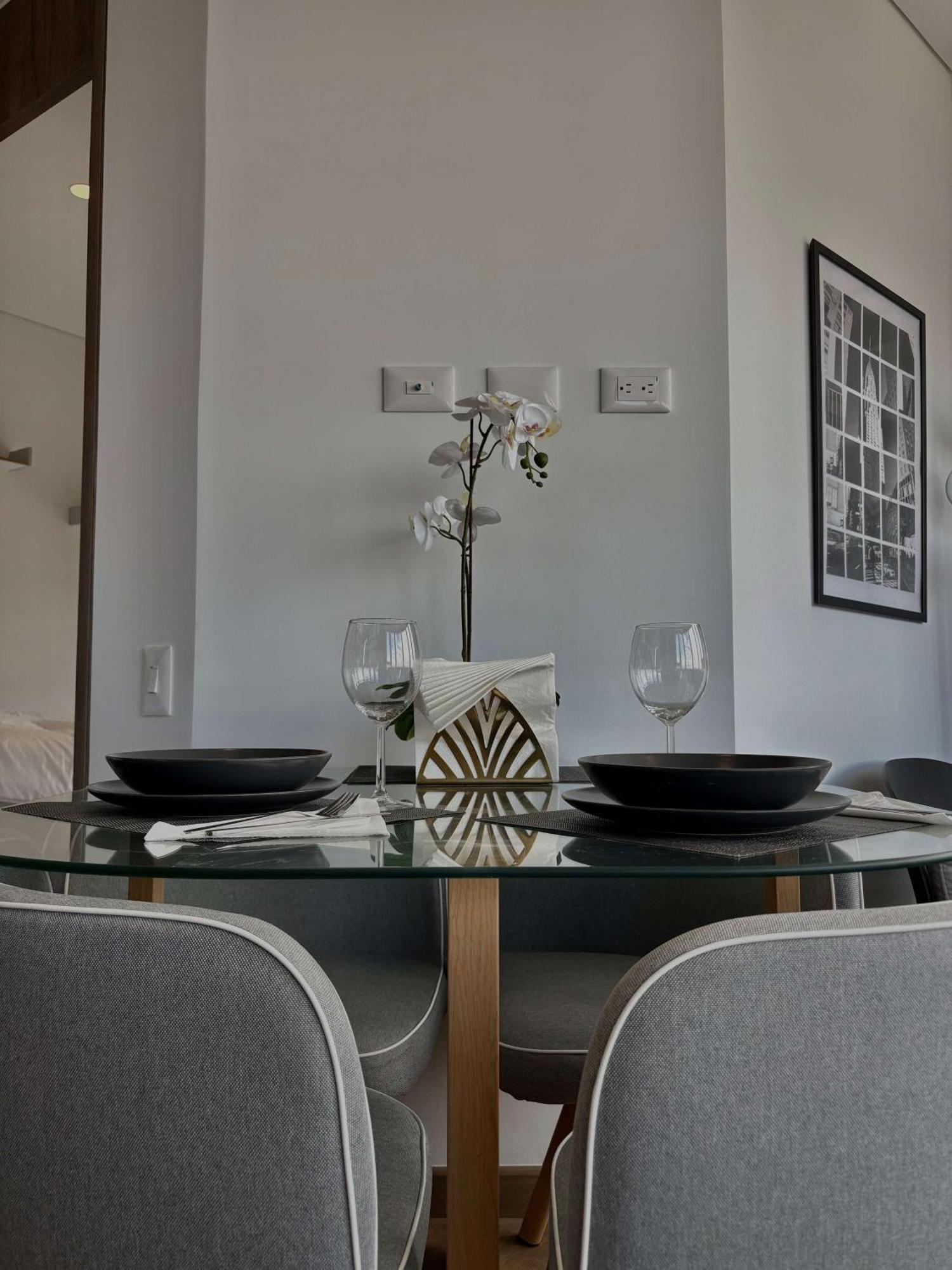 Stylish 2br In Usaquen Peaceful With Scenic Views Bogotá