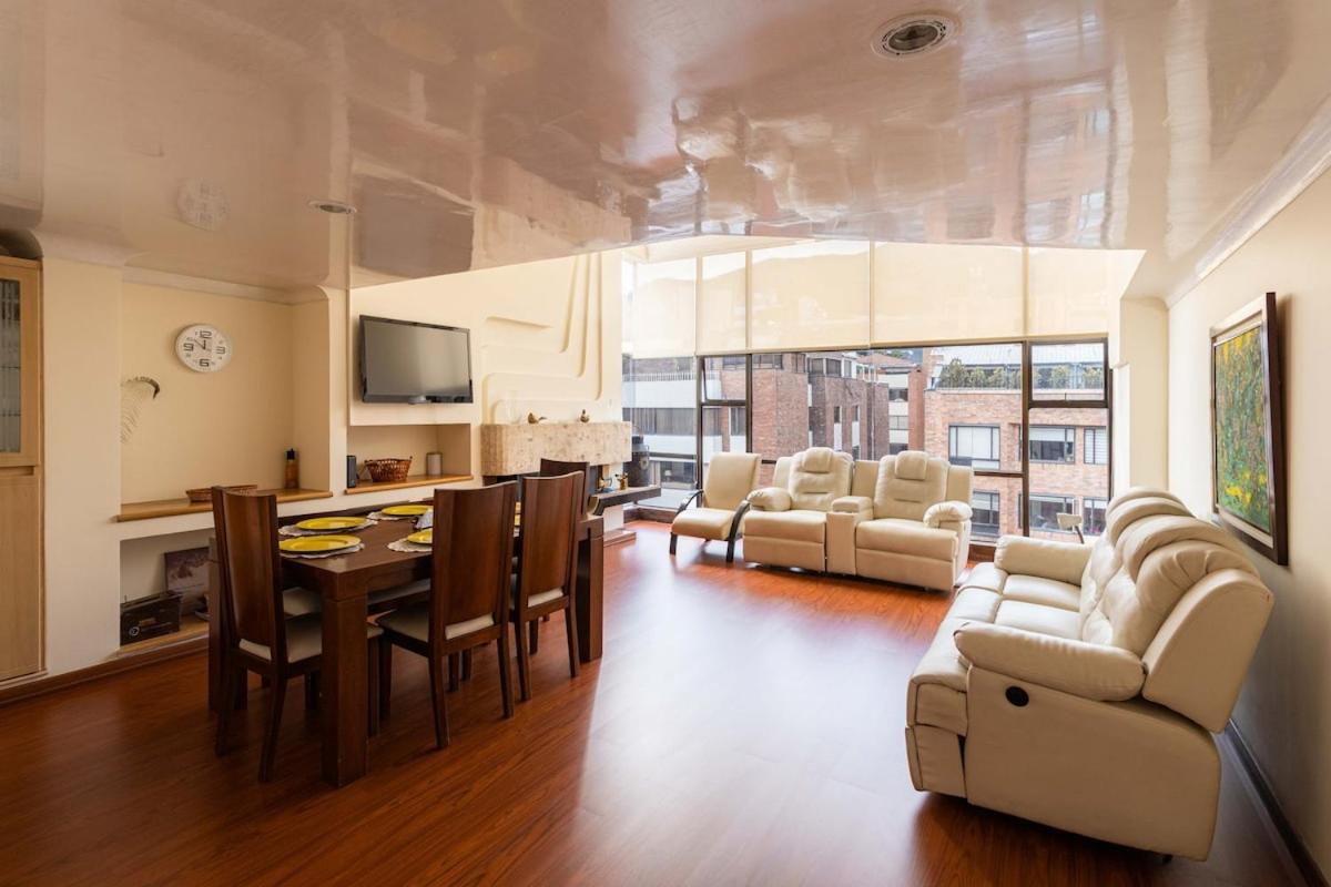 Apartamento Huge Penthouse In 93's Park