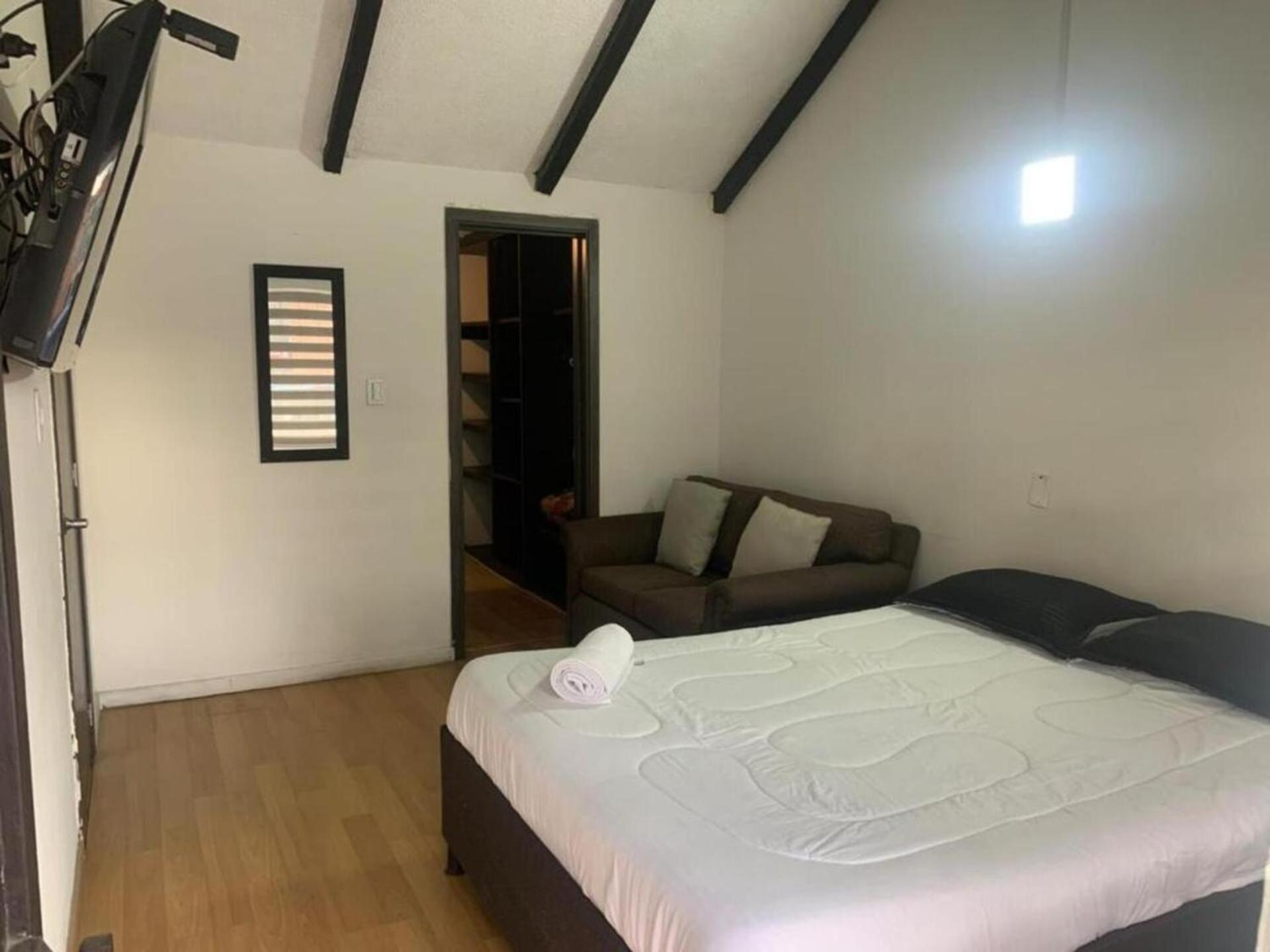 Casa Colonial La Esperanza- Grupos 5 Minutes Airport * Bogotá