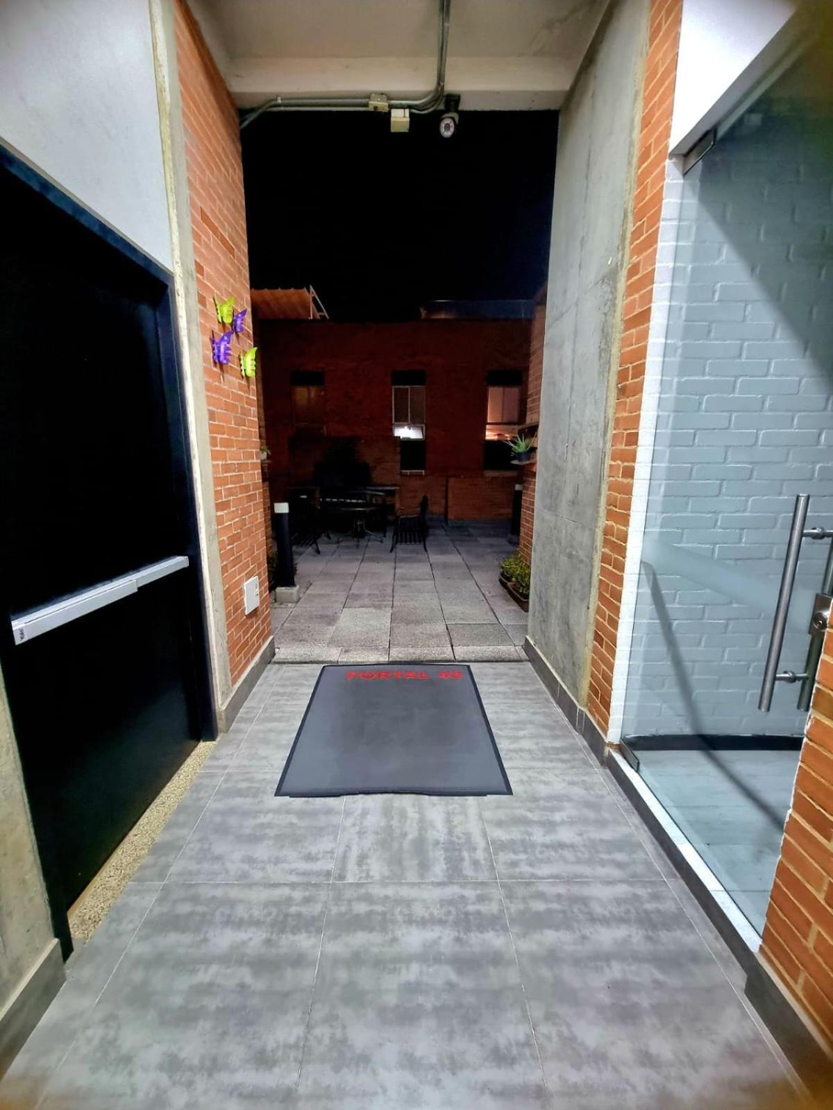Apto Comodo Y Moderno U Javeriana * Bogotá