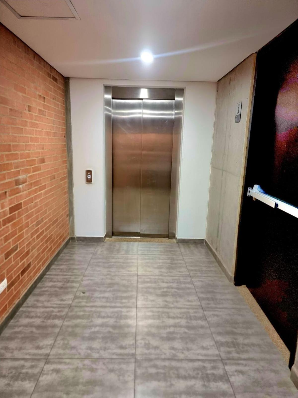 Apto Comodo Y Moderno U Javeriana Apartamento