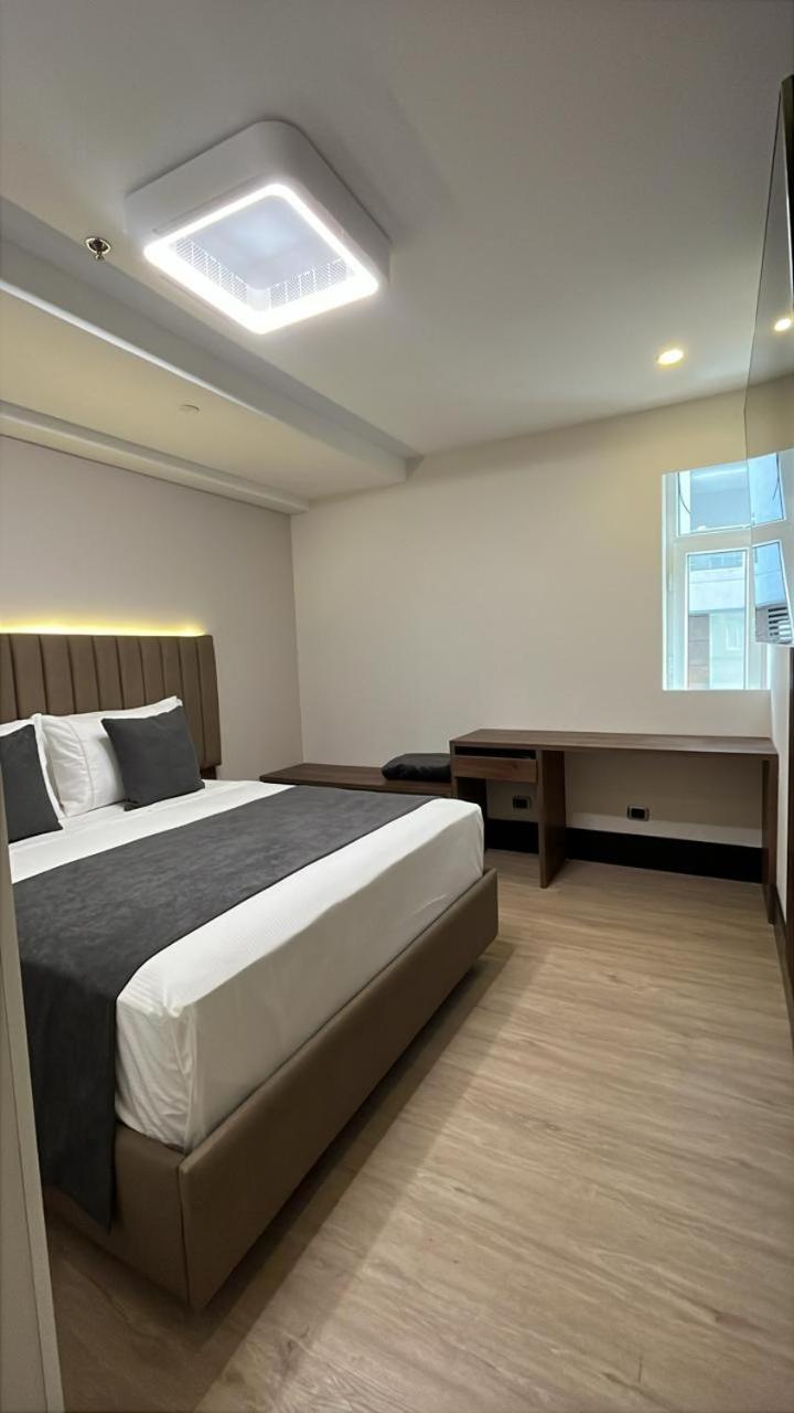 Continental Byhours Bogota