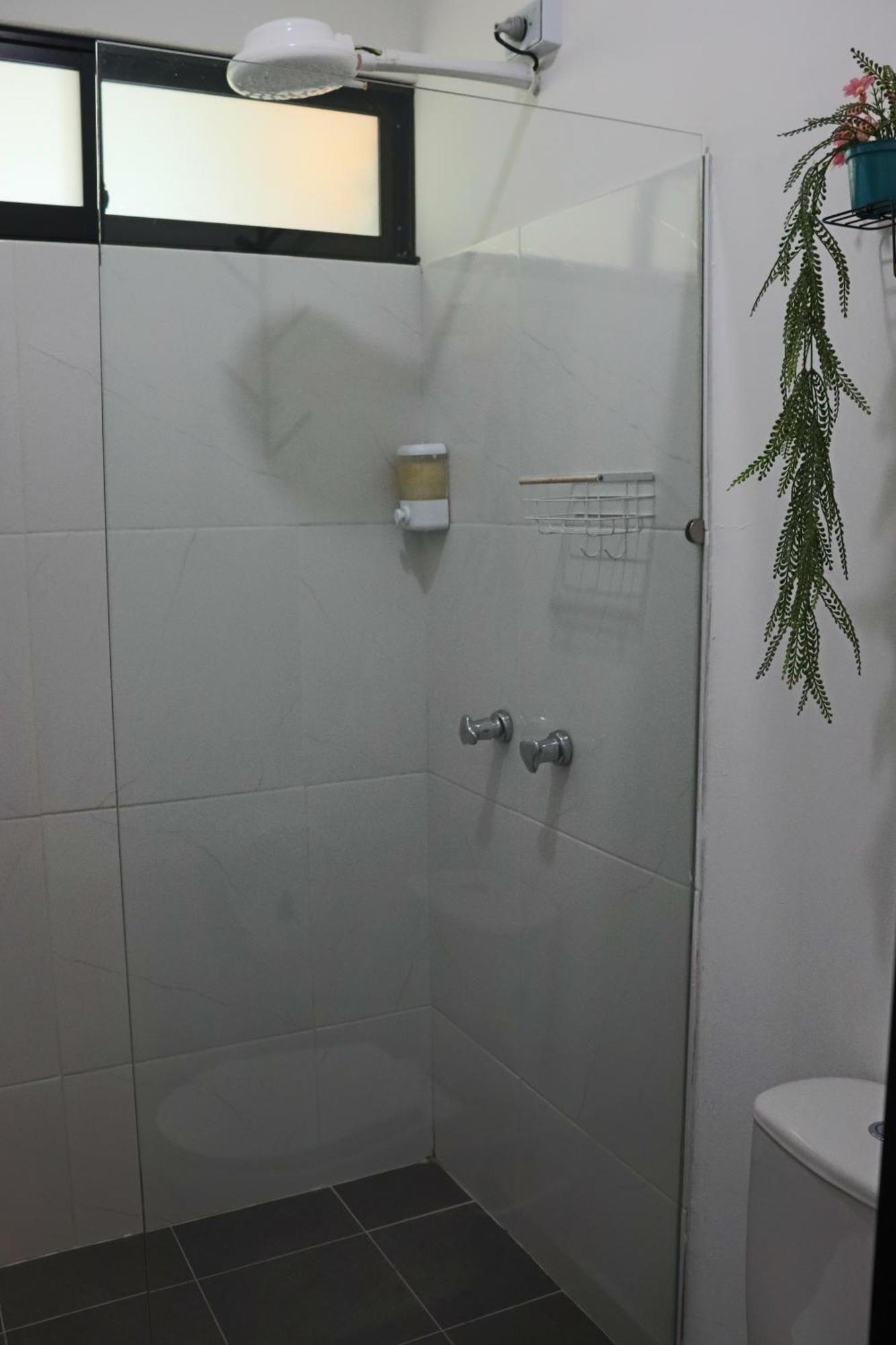 Amari Garzas * Bogotá