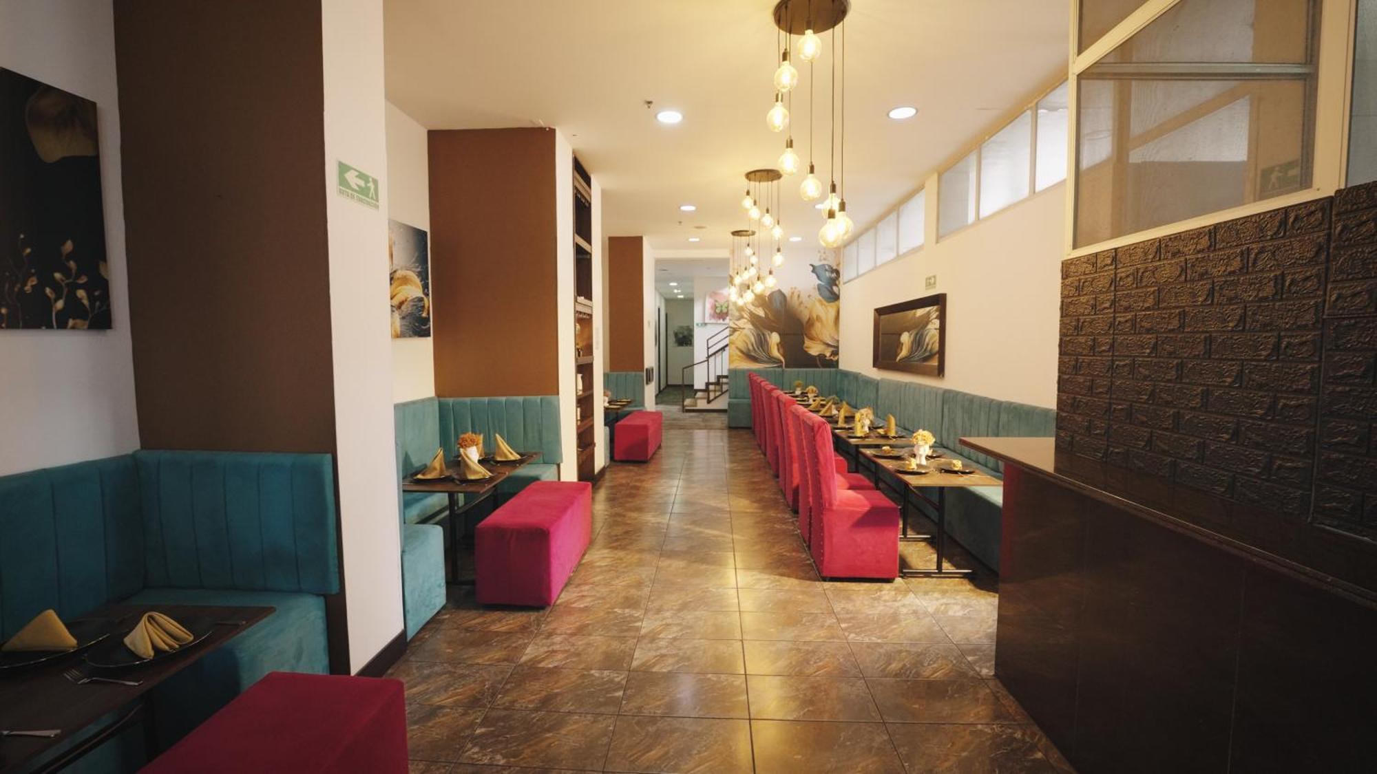 Hotel Boutique Center 4*