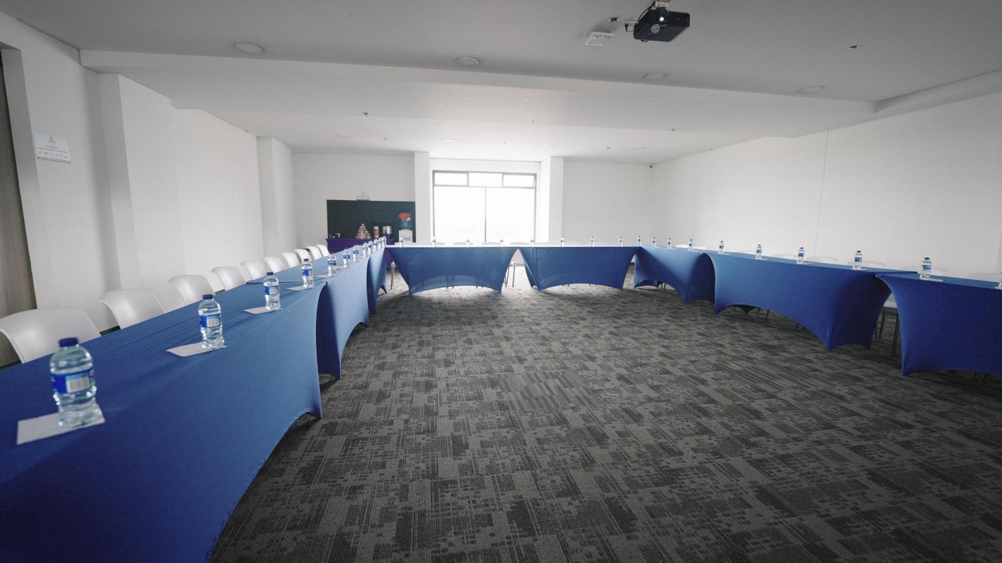 Boutique Center 4*