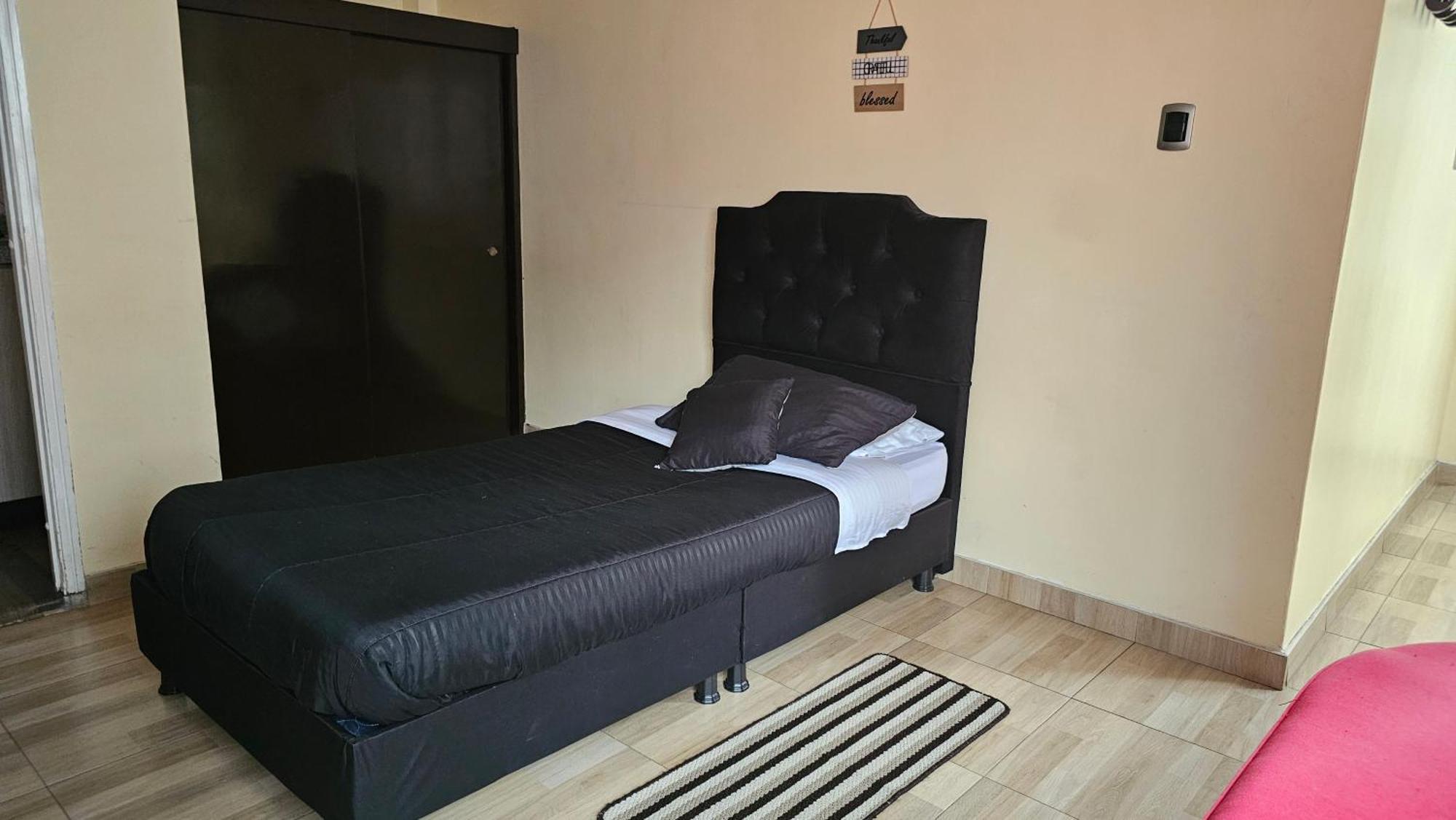 Apartasuite Movistar Campin *