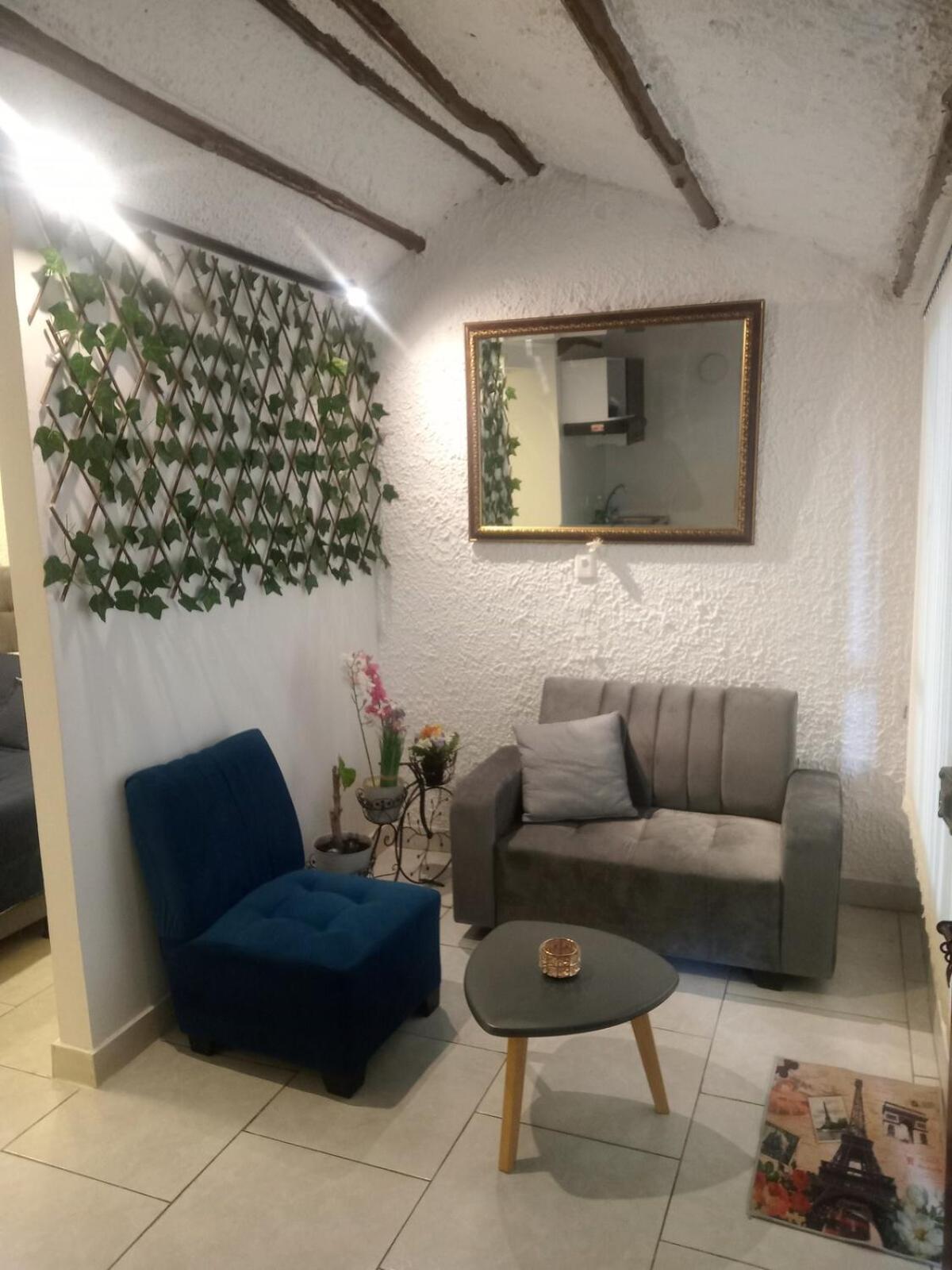 Apartamento Gimar - *