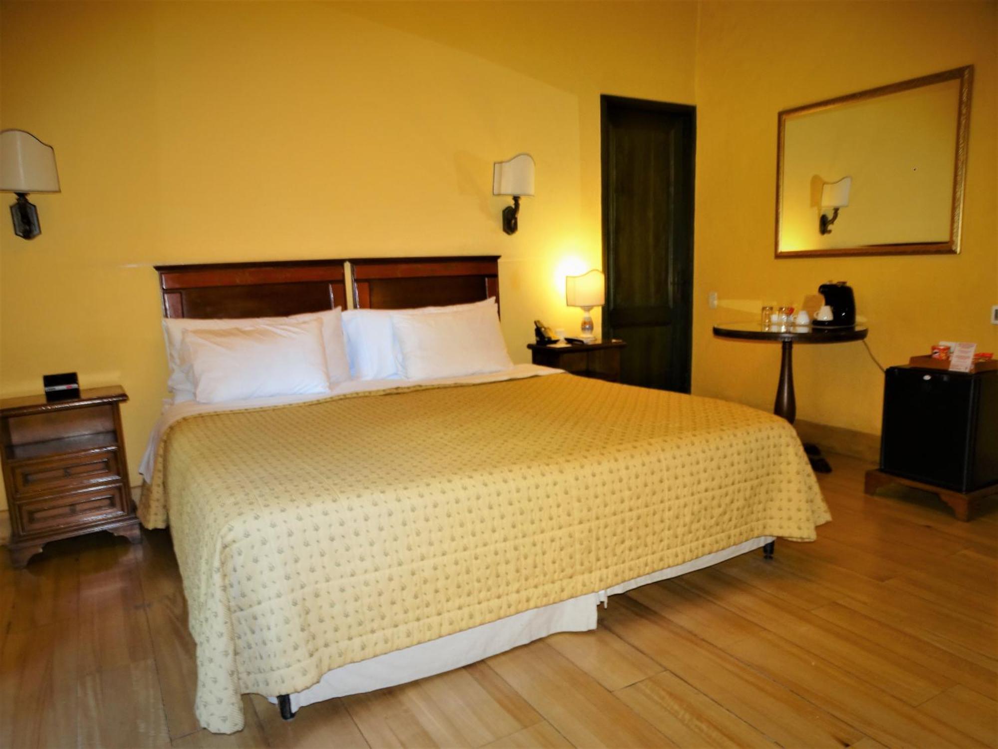 De La Opera Hotel Bogotá