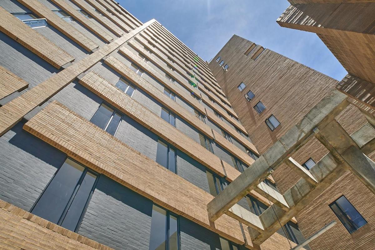Market & Finance Hub Apartment Bogota