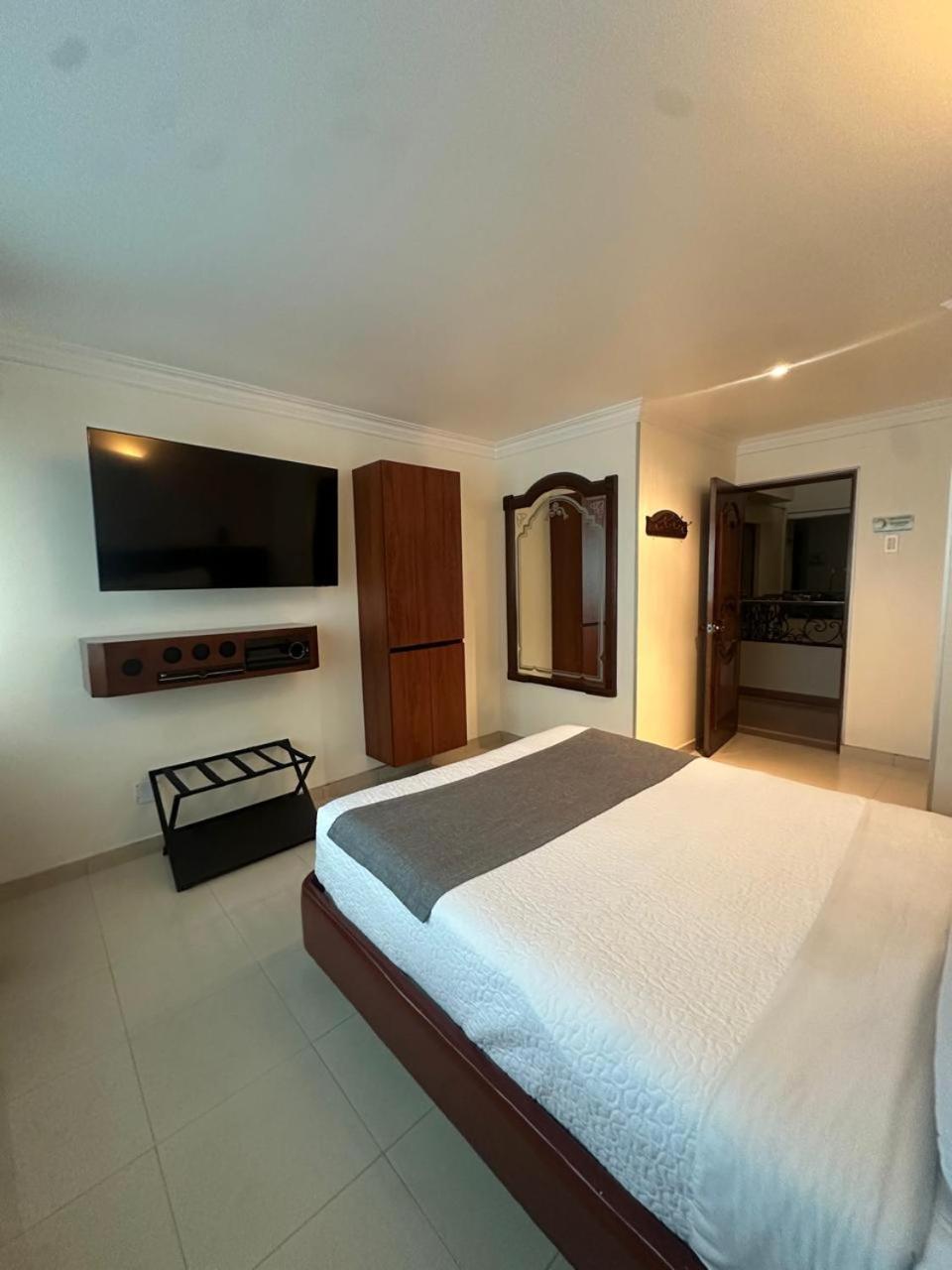 Hotel Palacio Real
