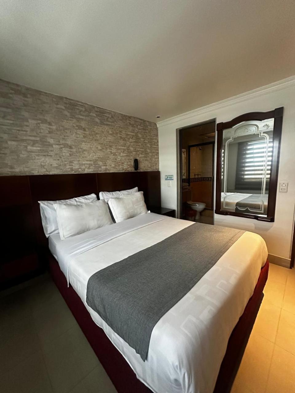 Palacio Real 3* Bogotá