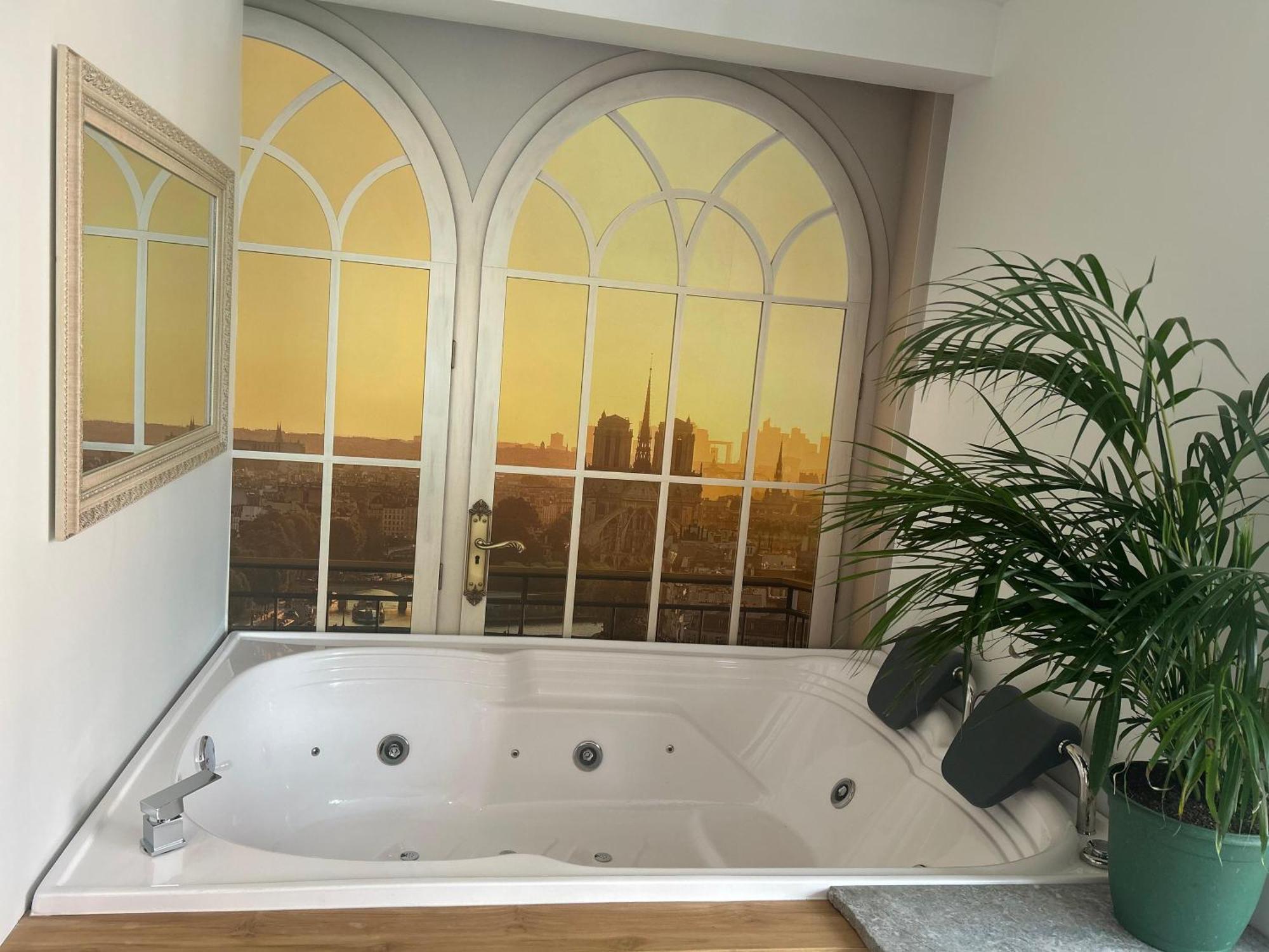 Siute Grande Y Luminosa Con Jacuzzi Zona T Apartamento