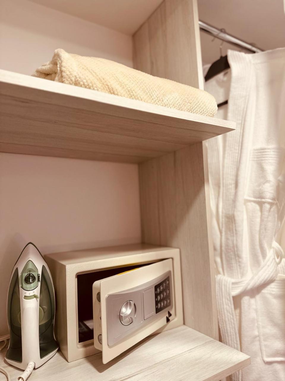 Apartamento Siute Grande Y Luminosa Con Jacuzzi Zona T *