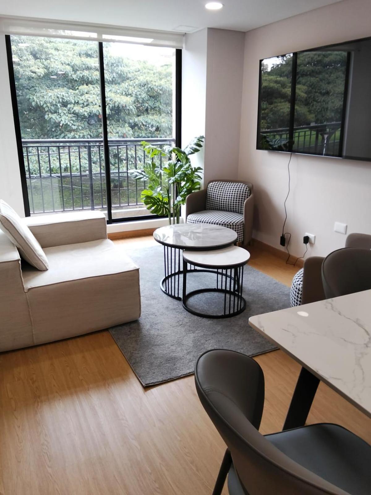 36av Apto 201 Apartamento *