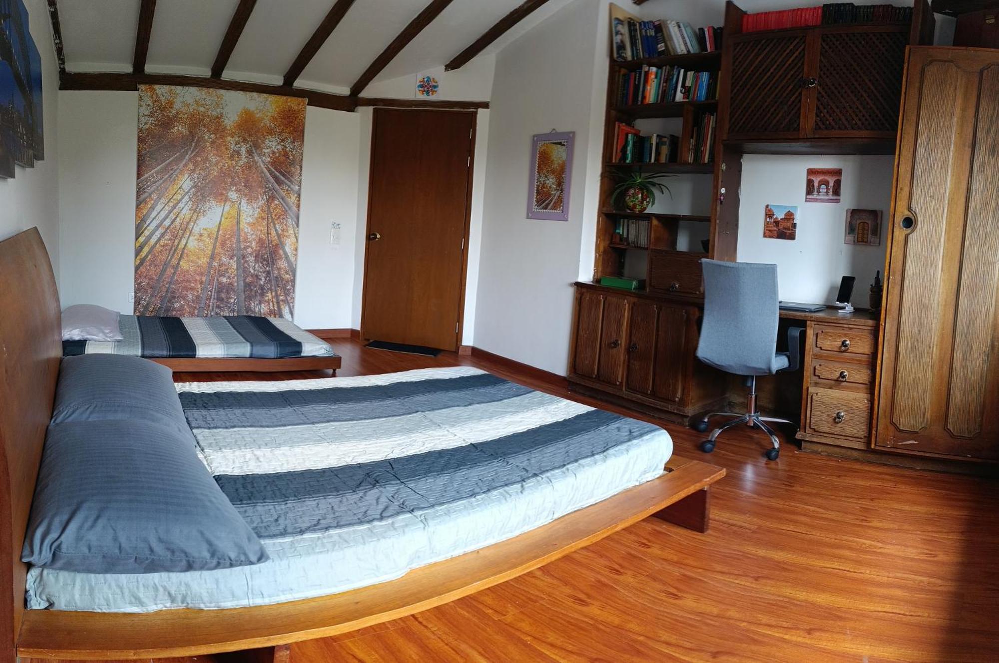Habitación en casa particular Acogedoras En Hermosa Casa, Sector Exclusivo *