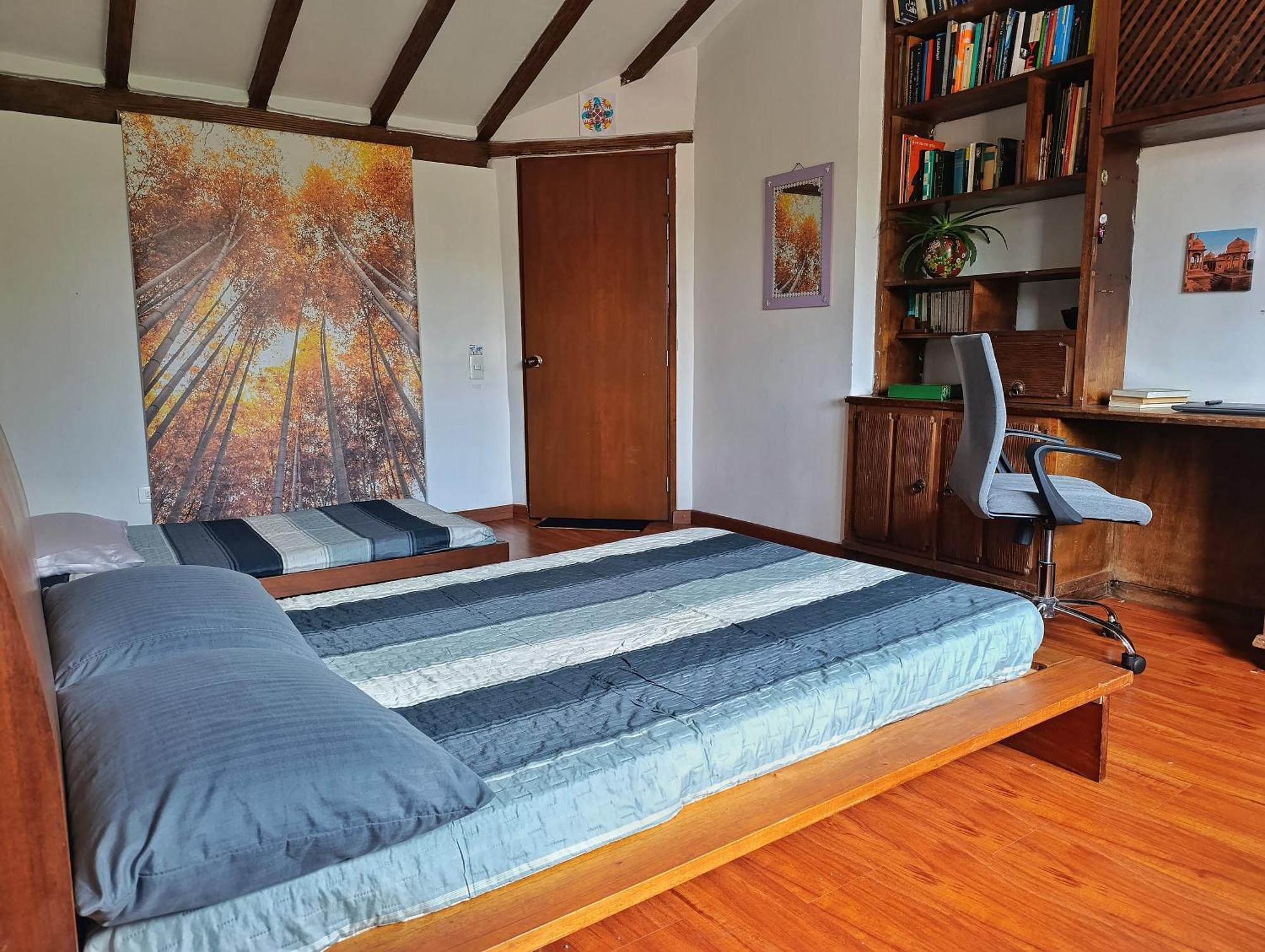 Acogedoras En Hermosa Casa, Sector Exclusivo *