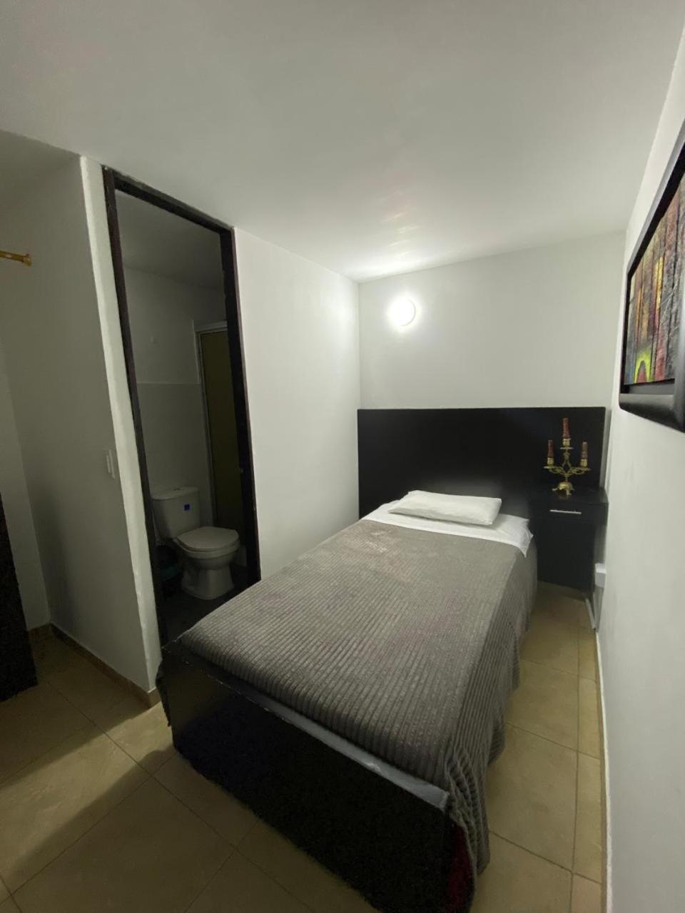 Destino Nómada Calle 11 N 1-38 Pensión Bogotá