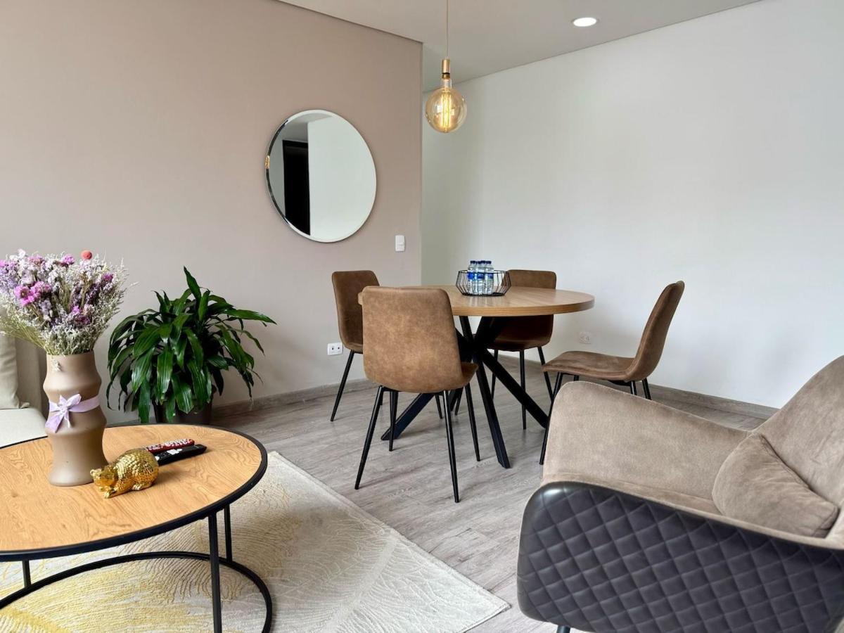 Unicentro Modern