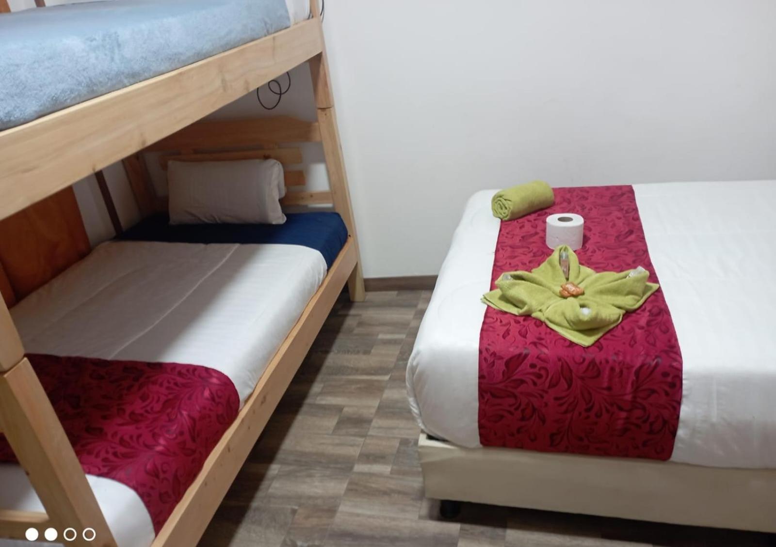 Elizabeth Hotel's International
