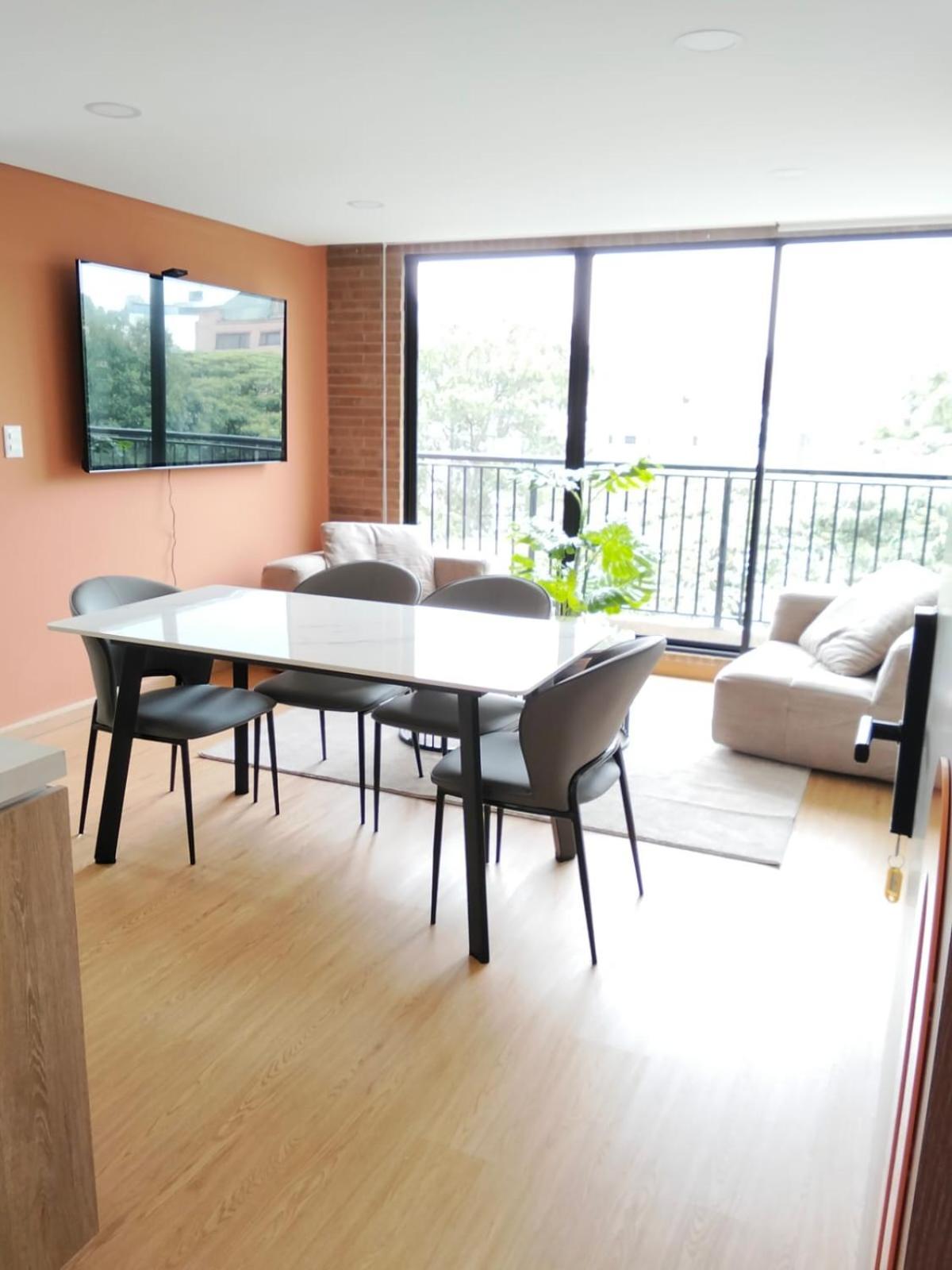 36 Av Apto 401 Apartamento *
