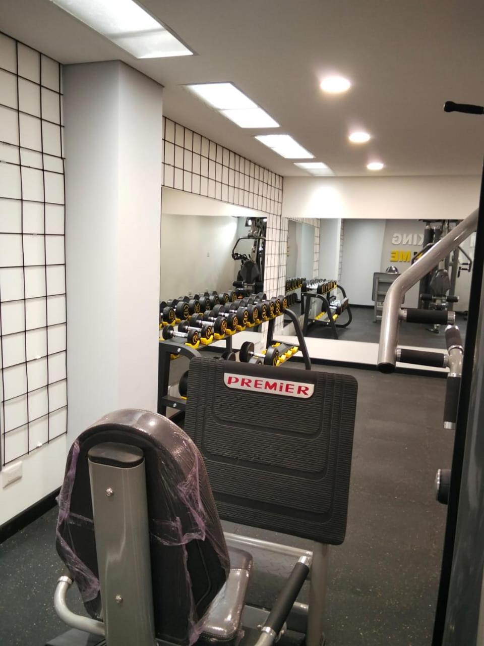 36av Apto 202 * Bogota