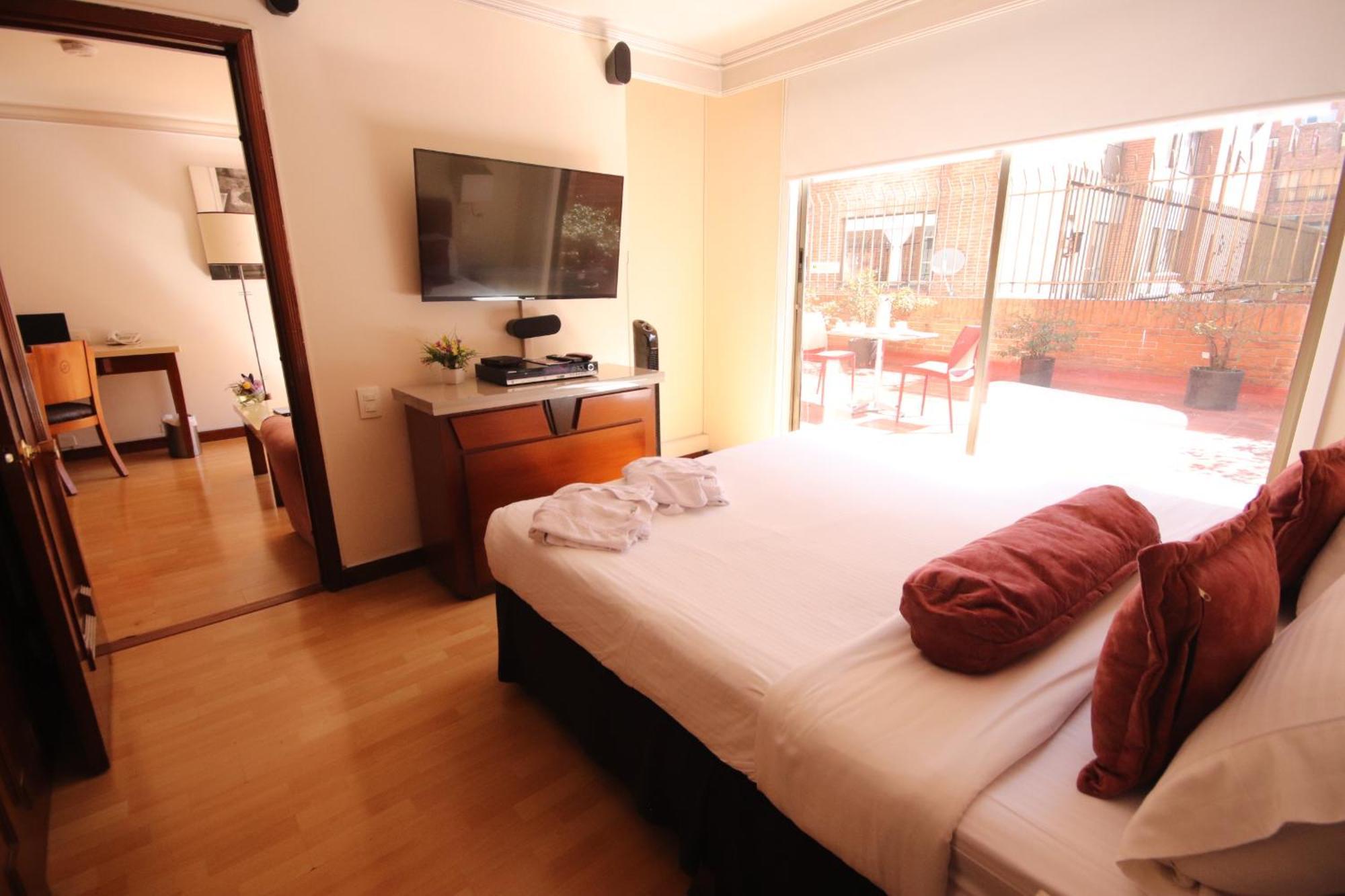 Hotel Lancaster House 4*