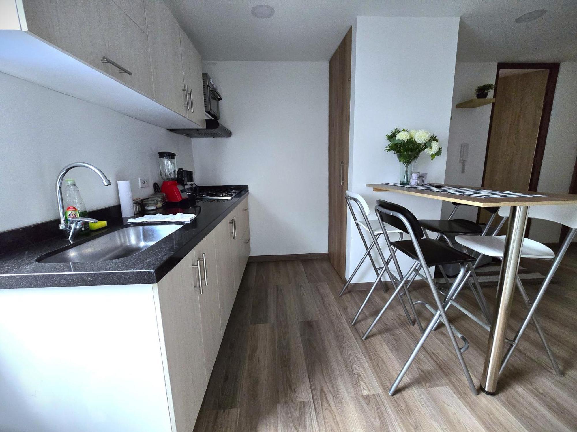Brand-new Accommodating Up To 5 Guests, Located In The Northern Sector Of Apartamento *