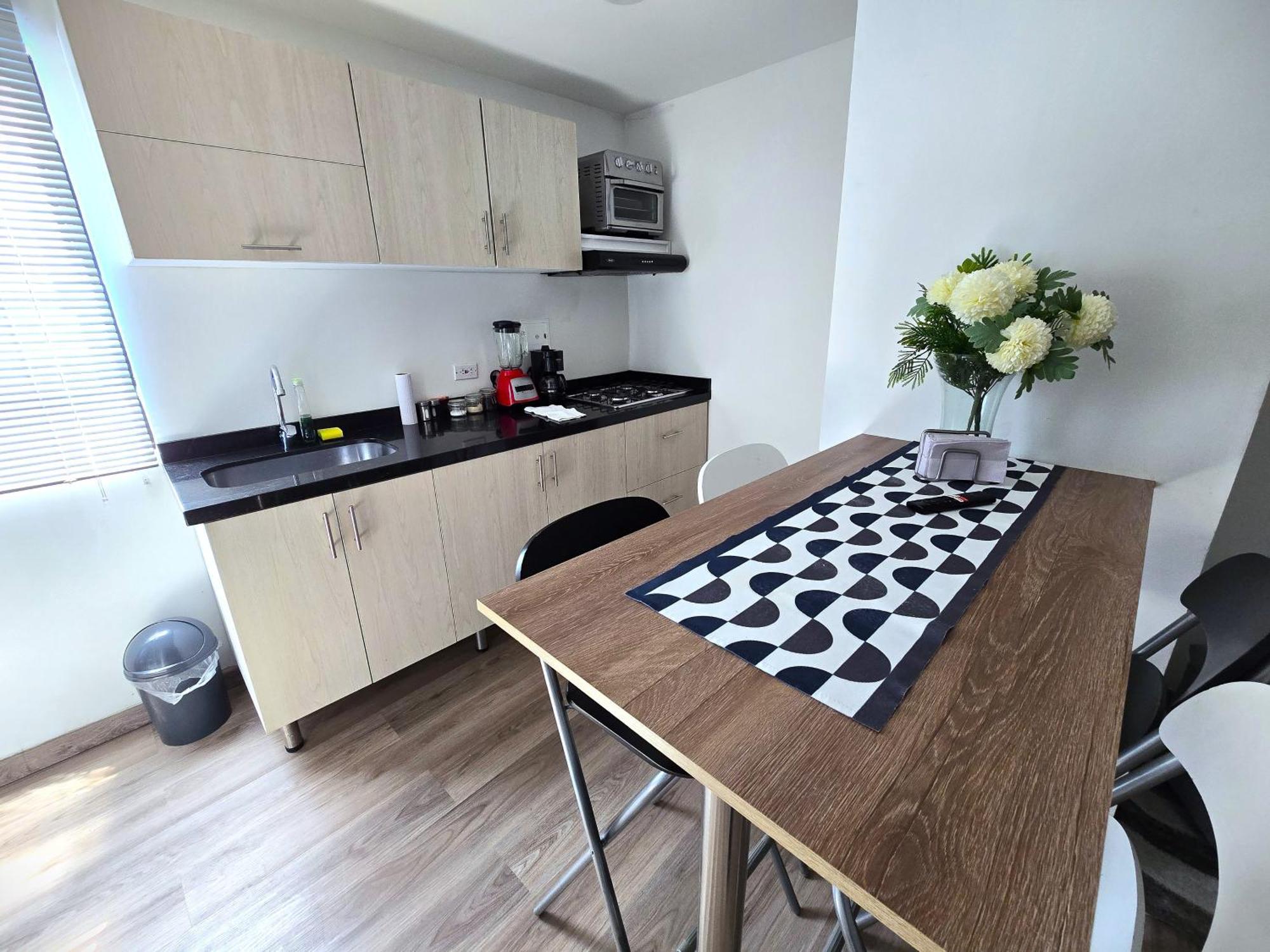 Brand-new Accommodating Up To 5 Guests, Located In The Northern Sector Of Bogotá