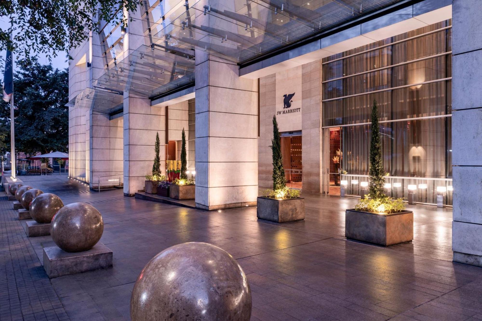 Jw Marriott 5*