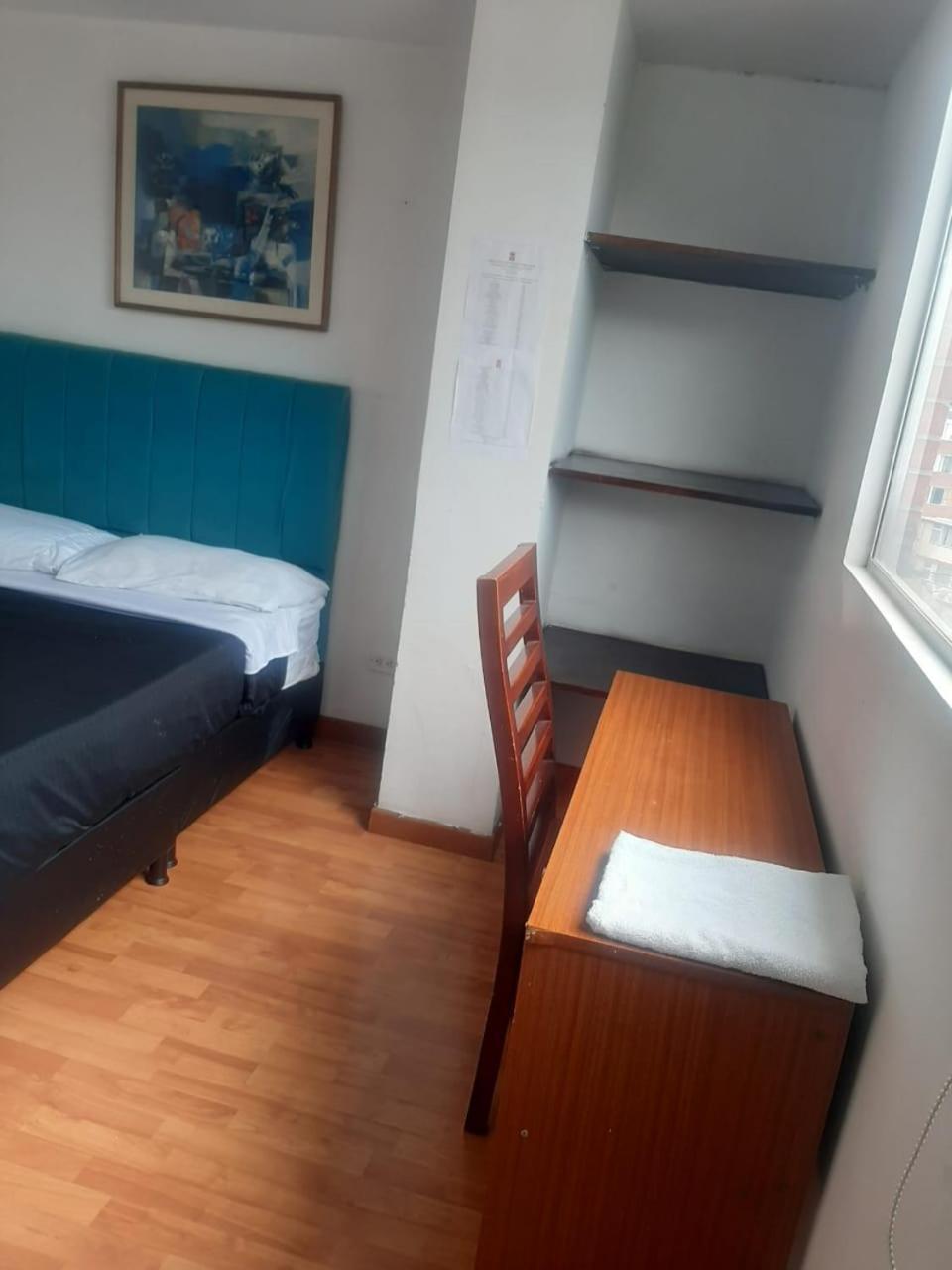 Hotel Cerca Al Aeropuerto , Corferias , Embajada Americana , Teusaquillo